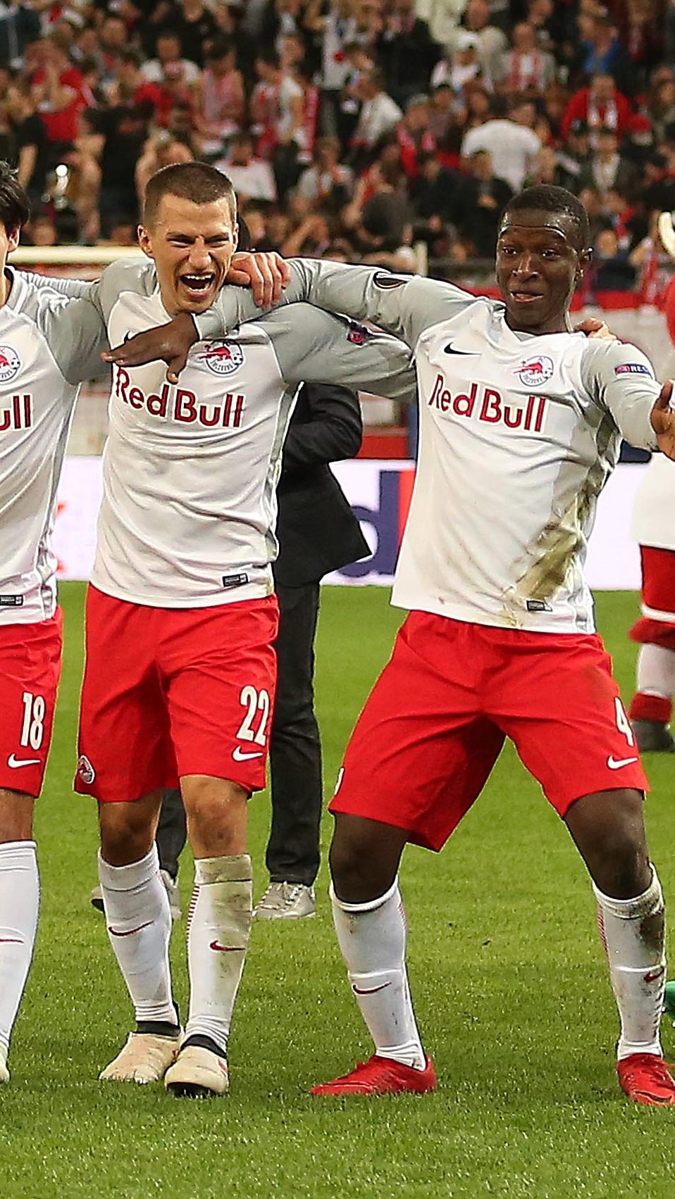 Um 12 Uhr beginnt die Auslosung der Europa-League-Halbfinalpartien.