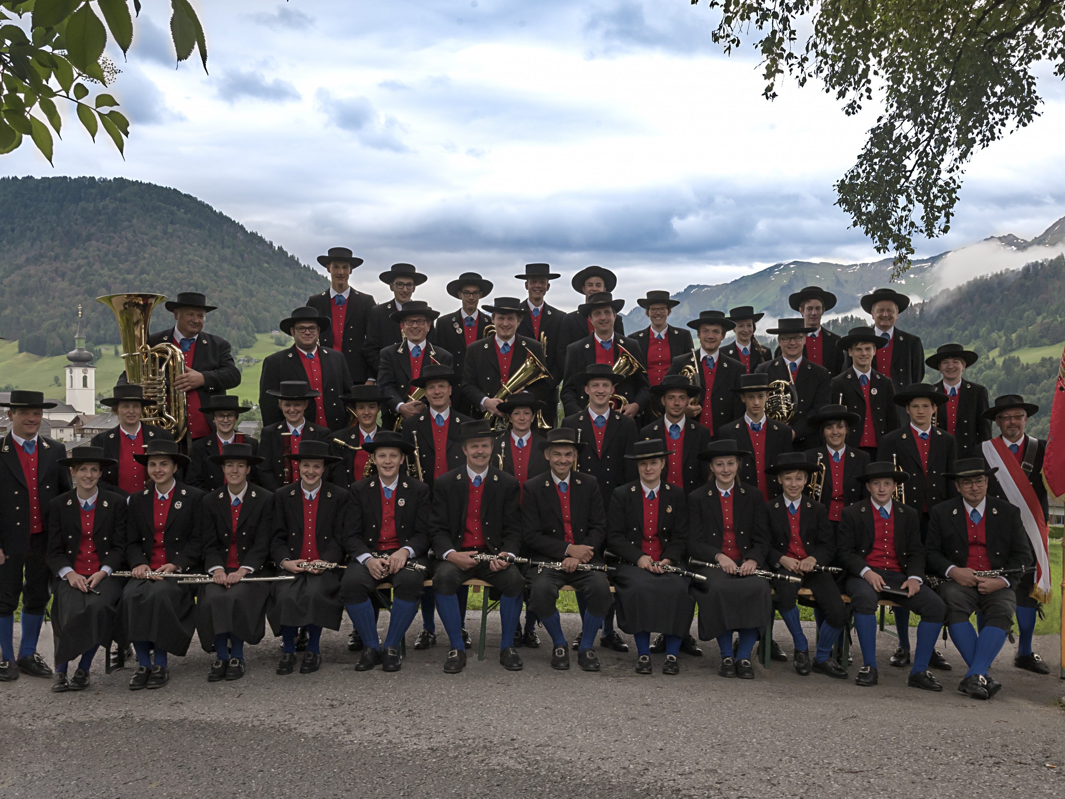 Derzeit musizieren 60 aktive Mitglieder zwischen 14 und 80 Jahren beim Musikverein Hittisau-Bolgenach.