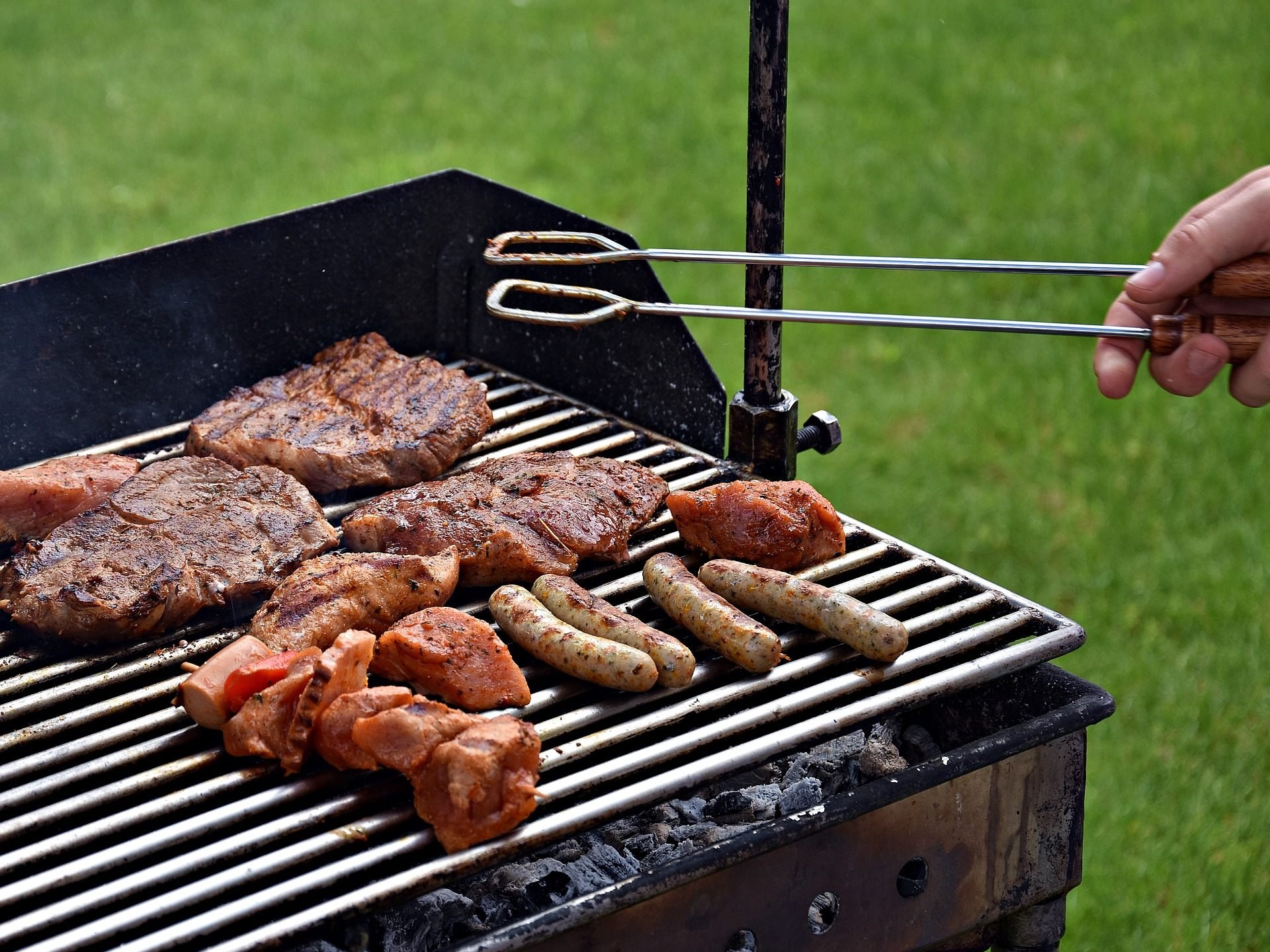 Die Grillsaison 2018 ist in Wien ab sofort wieder eröffnet. Die Grillsaison 2018 ist in Wien ab sofort wieder eröffnet.