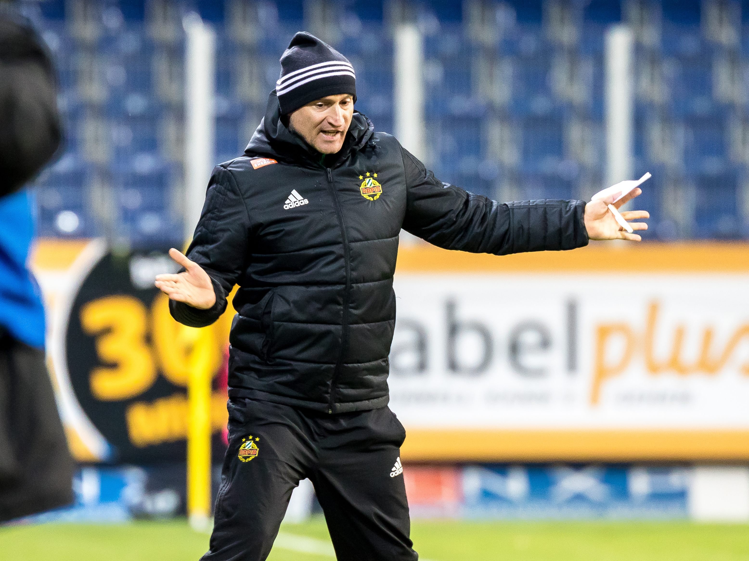 Rapid-Trainer Djuricin macht in der Bundesliga eine gute Figur. Rapid-Trainer Djuricin macht in der Bundesliga eine gute Figur.