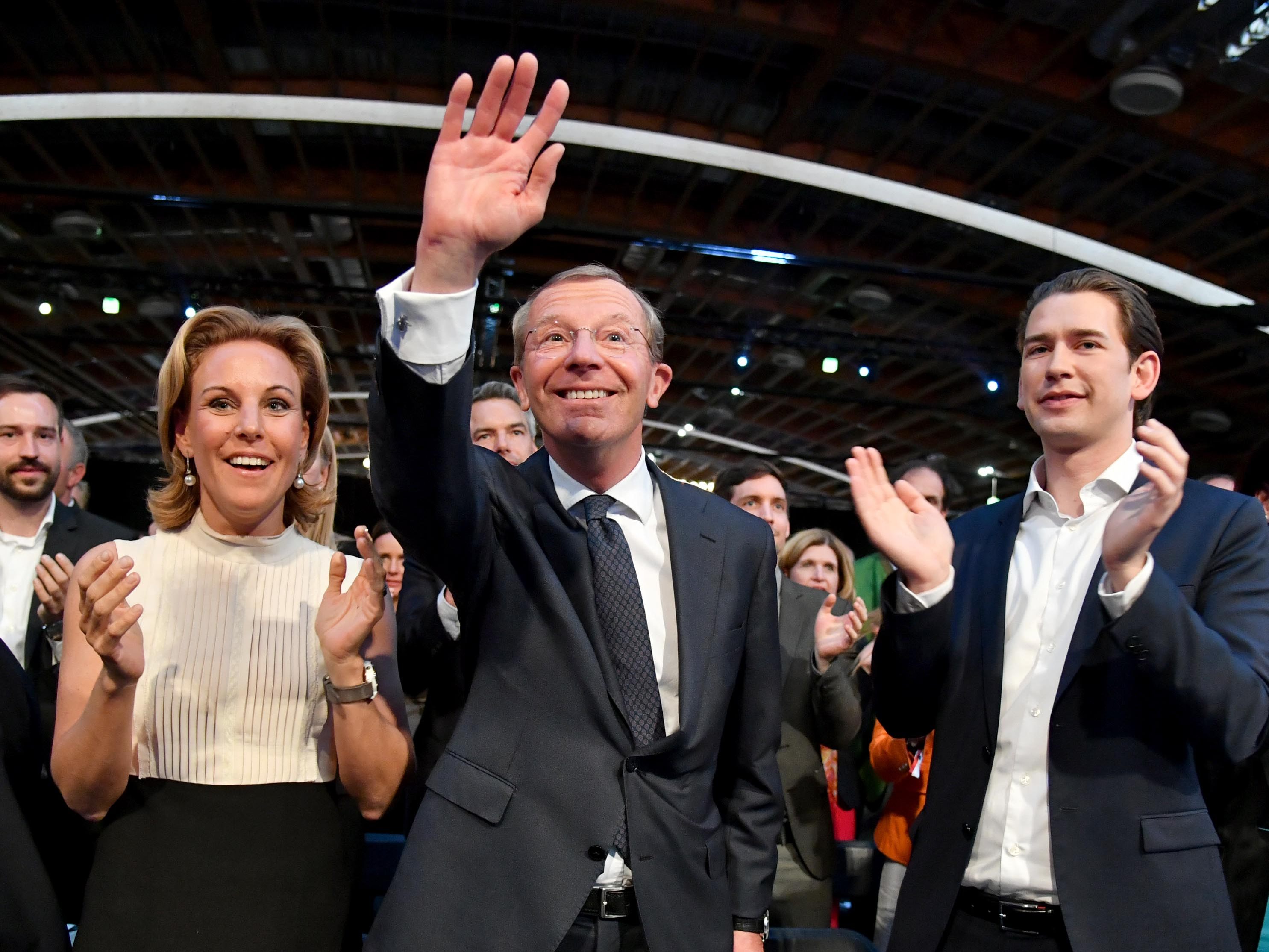 Christian Kurz hat seine Chinareise extra verschoben, um Haslauer zu unterstützen. Christian Kurz hat seine Chinareise extra verschoben, um Haslauer zu unterstützen.
