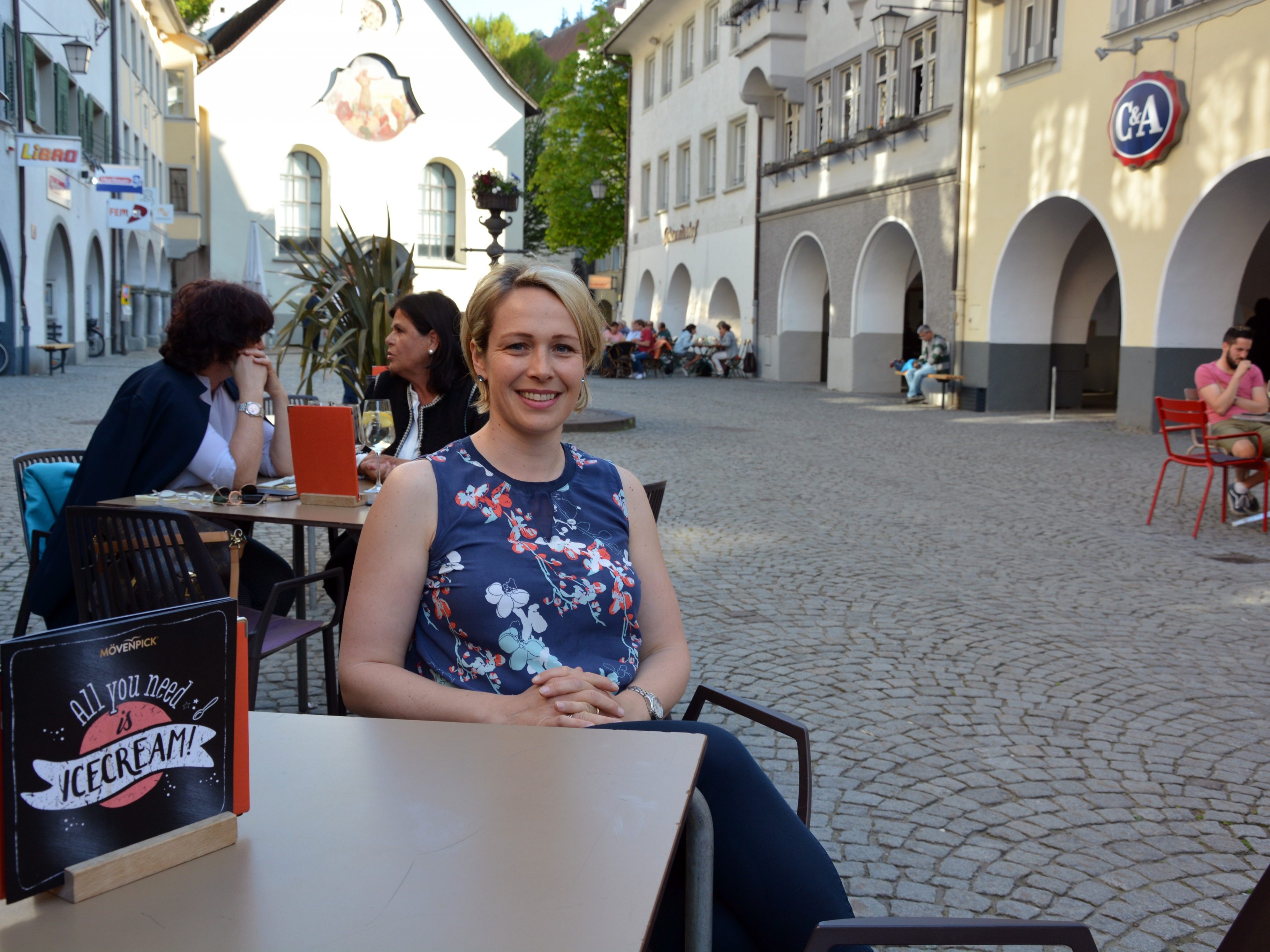 Die neue Stadträtin Gudrun Petz-Bechter schätzt das besondere Flair in der Innenstadt.