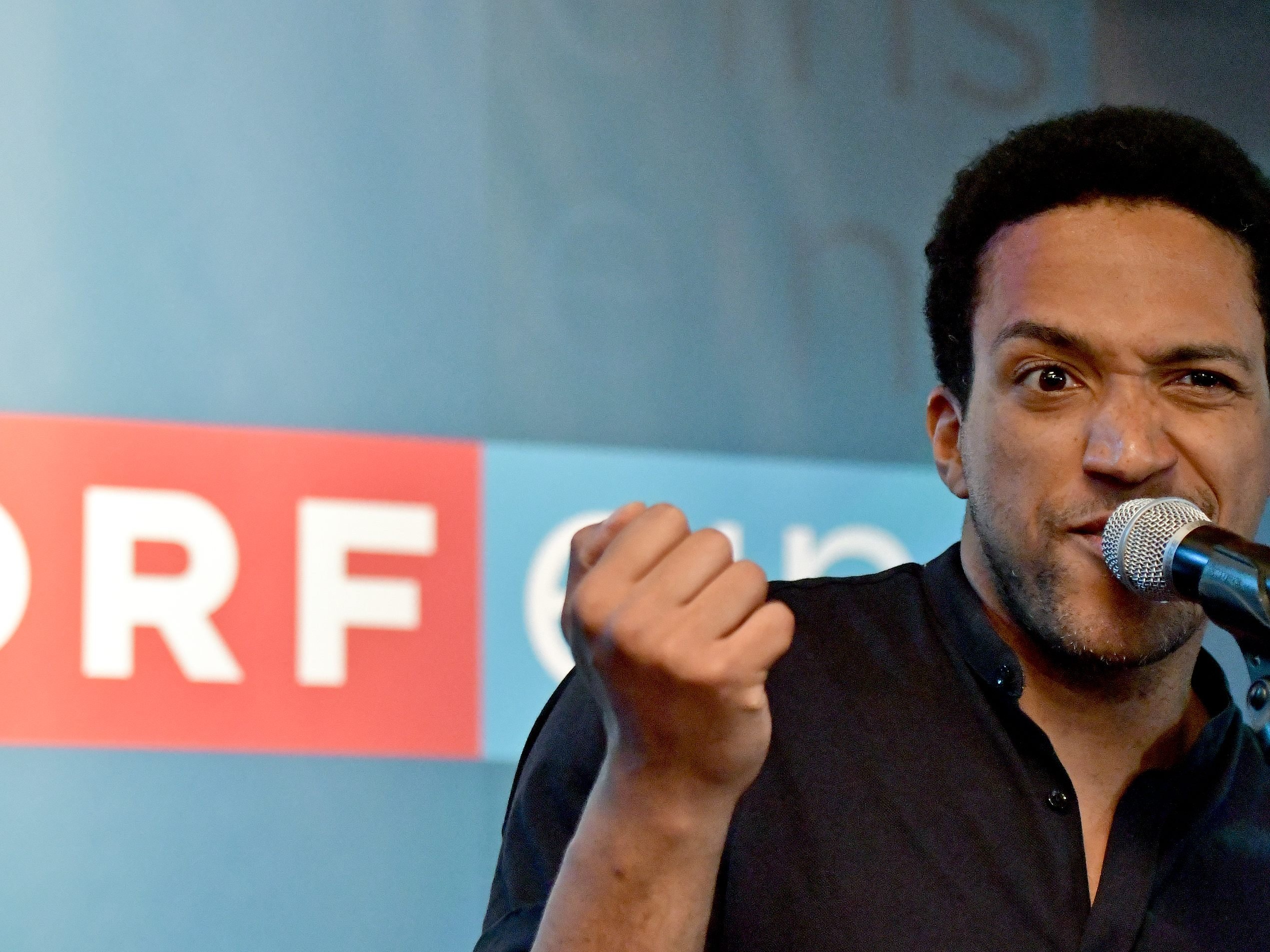 Cesar Sampson gibt Einblicke in das ESC-Leben. Cesar Sampson gibt Einblicke in das ESC-Leben.