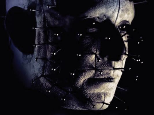 Clive Barker lässt die Zenobiten in "Hellraiser" los, endlich wieder auf der großen Leinwand im Filmhaus Clive Barker lässt die Zenobiten in "Hellraiser" los, endlich wieder auf der großen Leinwand im Filmhaus
