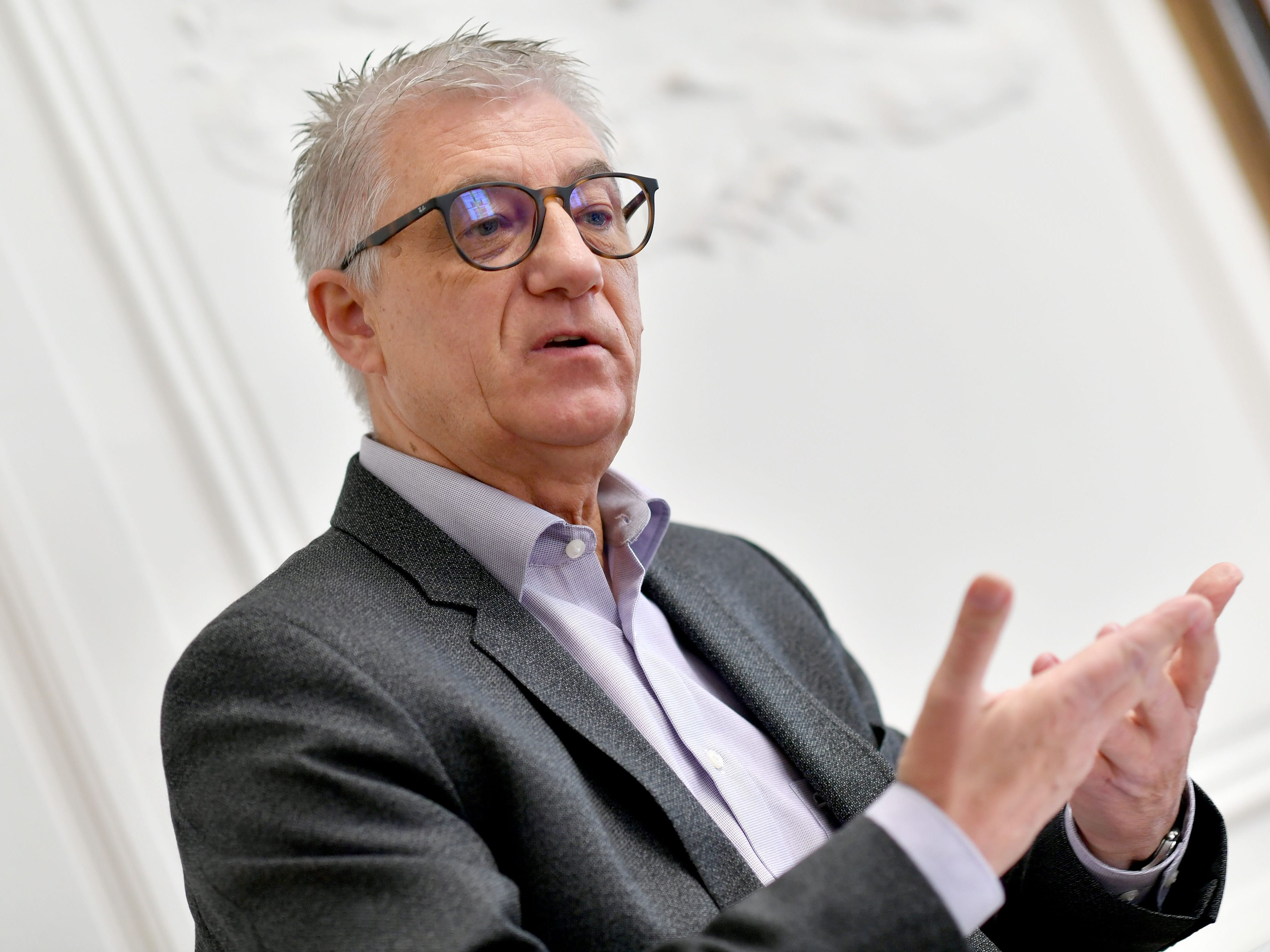 SPÖ-Chef Walter Steidl ging am Freitag in Salzburg auf die Straße. SPÖ-Chef Walter Steidl ging am Freitag in Salzburg auf die Straße.