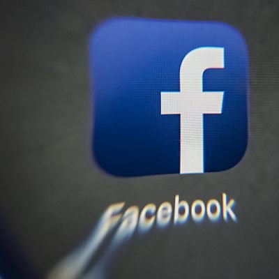 Facebook denkt über neues Geschäftsmodell nach