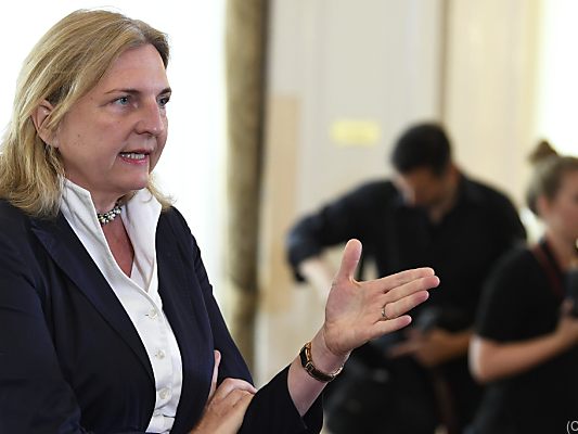 Kneissl betont gute Gespräche mit Ankara Kneissl betont gute Gespräche mit Ankara