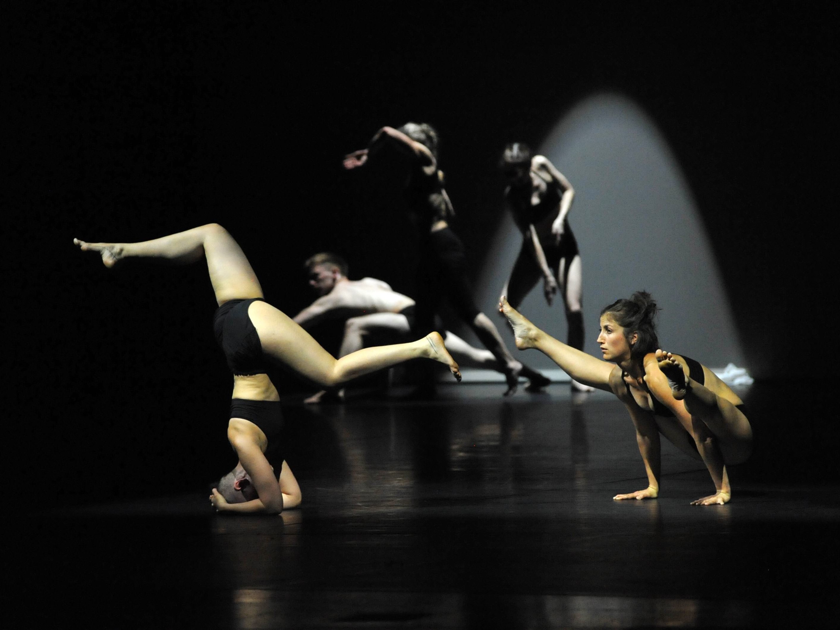 Body Play / Power of Dance