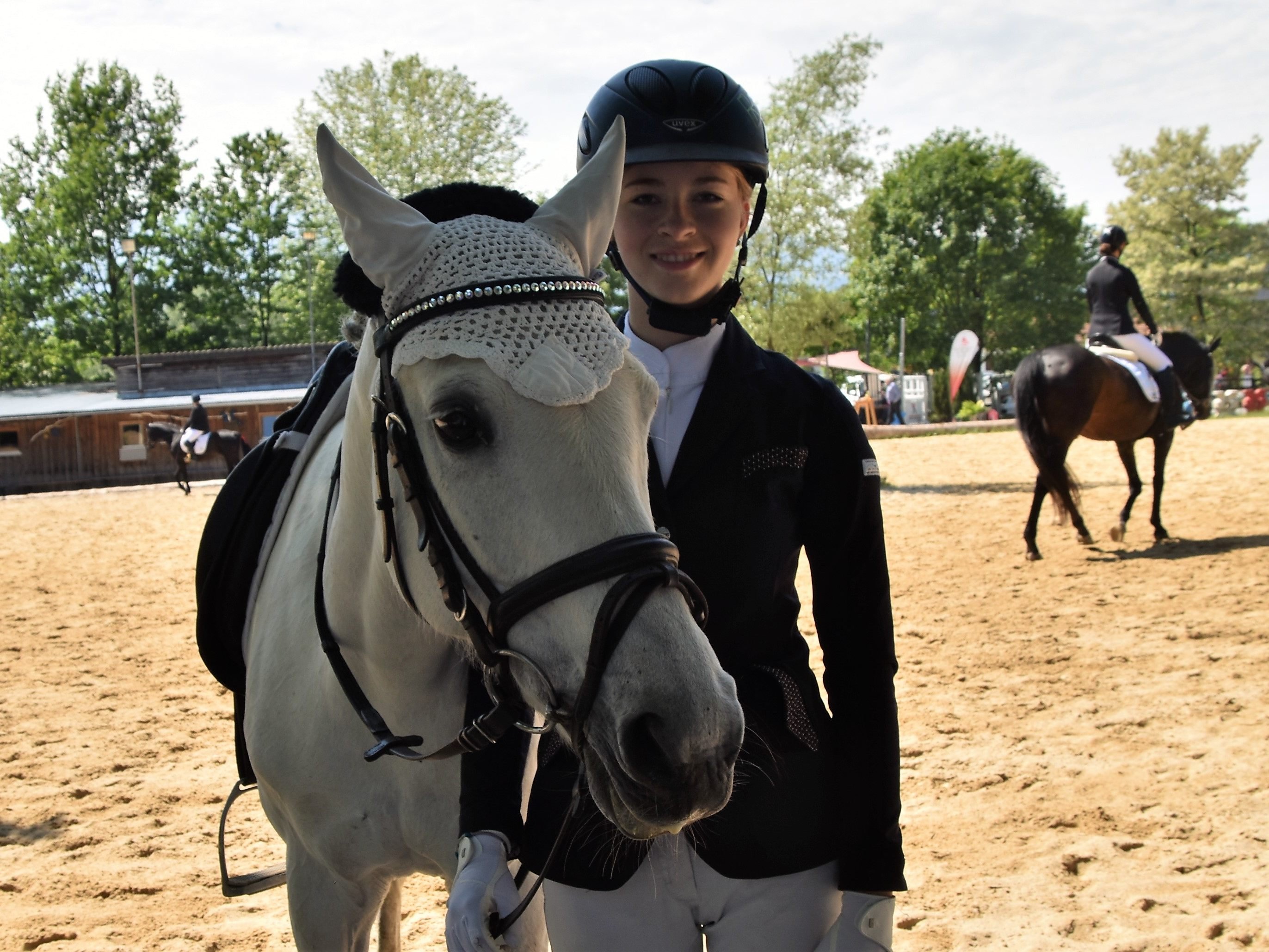 Paula Wolf und Saphira