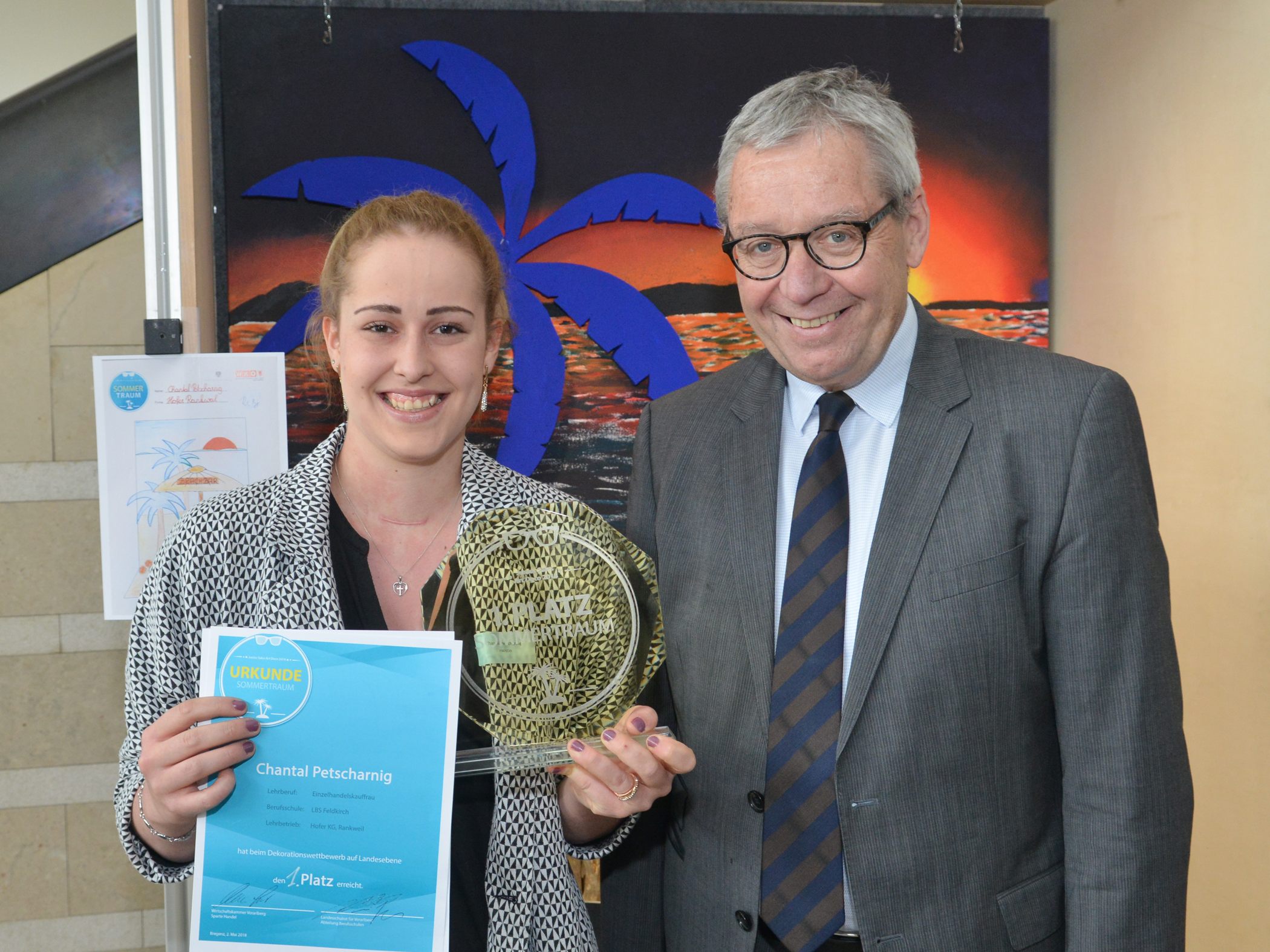 Rüdisser gratulierte der Gewinnerin.
