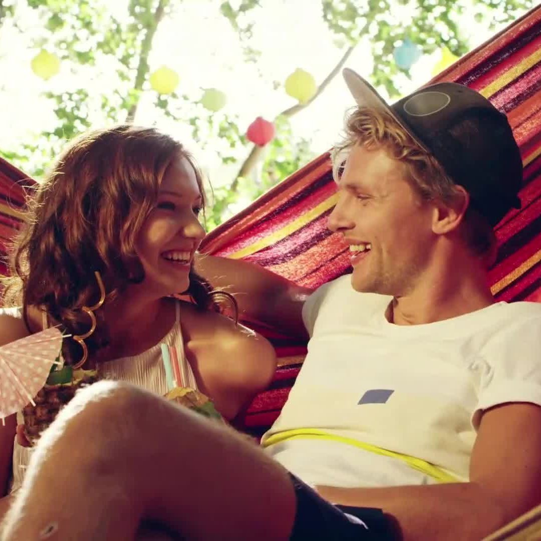 Wenn Du dich an diese Regeln hältst, wird dein First Date zum Erfolg.