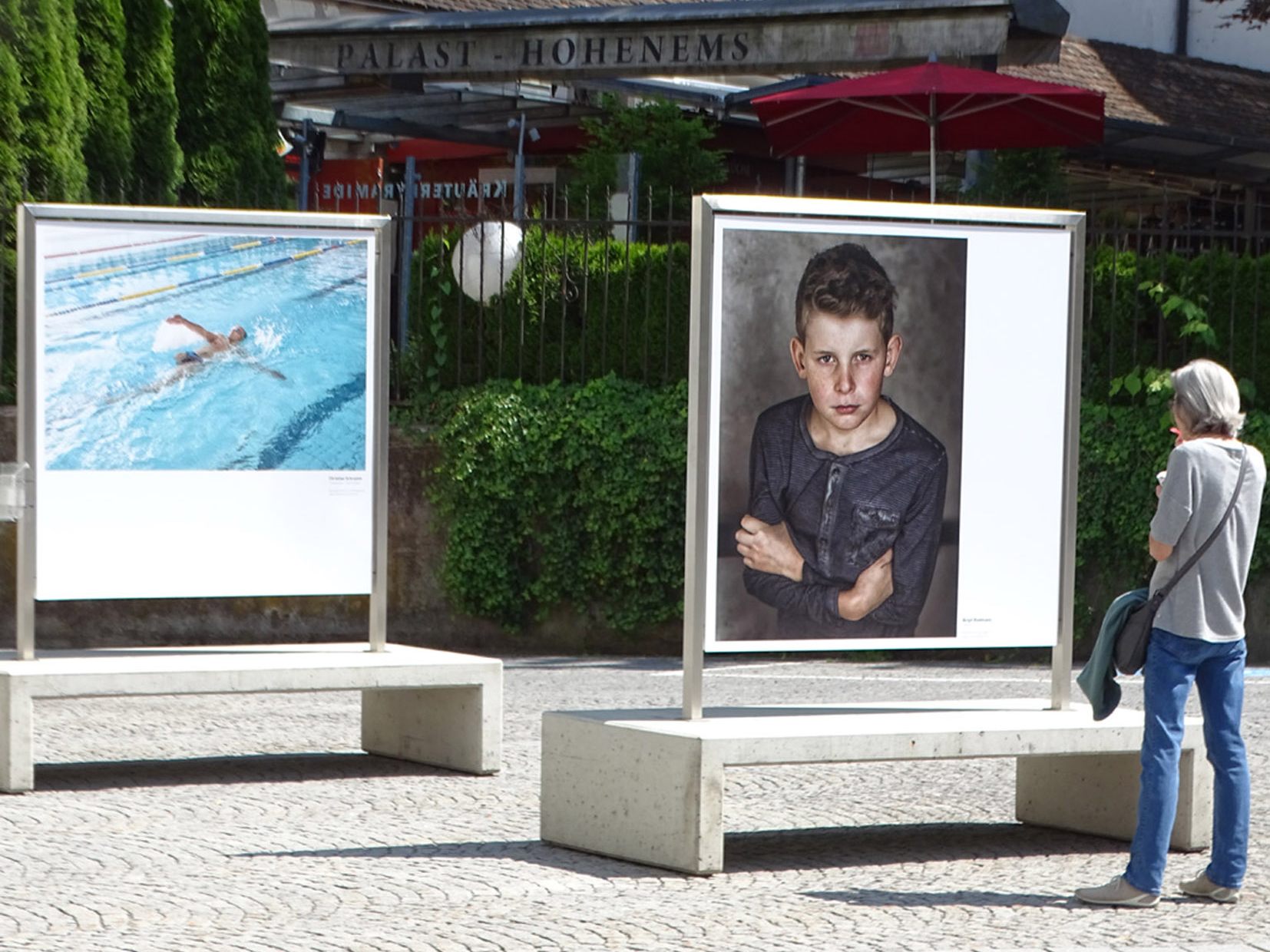 Die 37 „Menschenbilder“waren bis zum vergangenen Sonntag auf dem Kirchplatz zu sehen. Die 37 „Menschenbilder“waren bis zum vergangenen Sonntag auf dem Kirchplatz zu sehen.