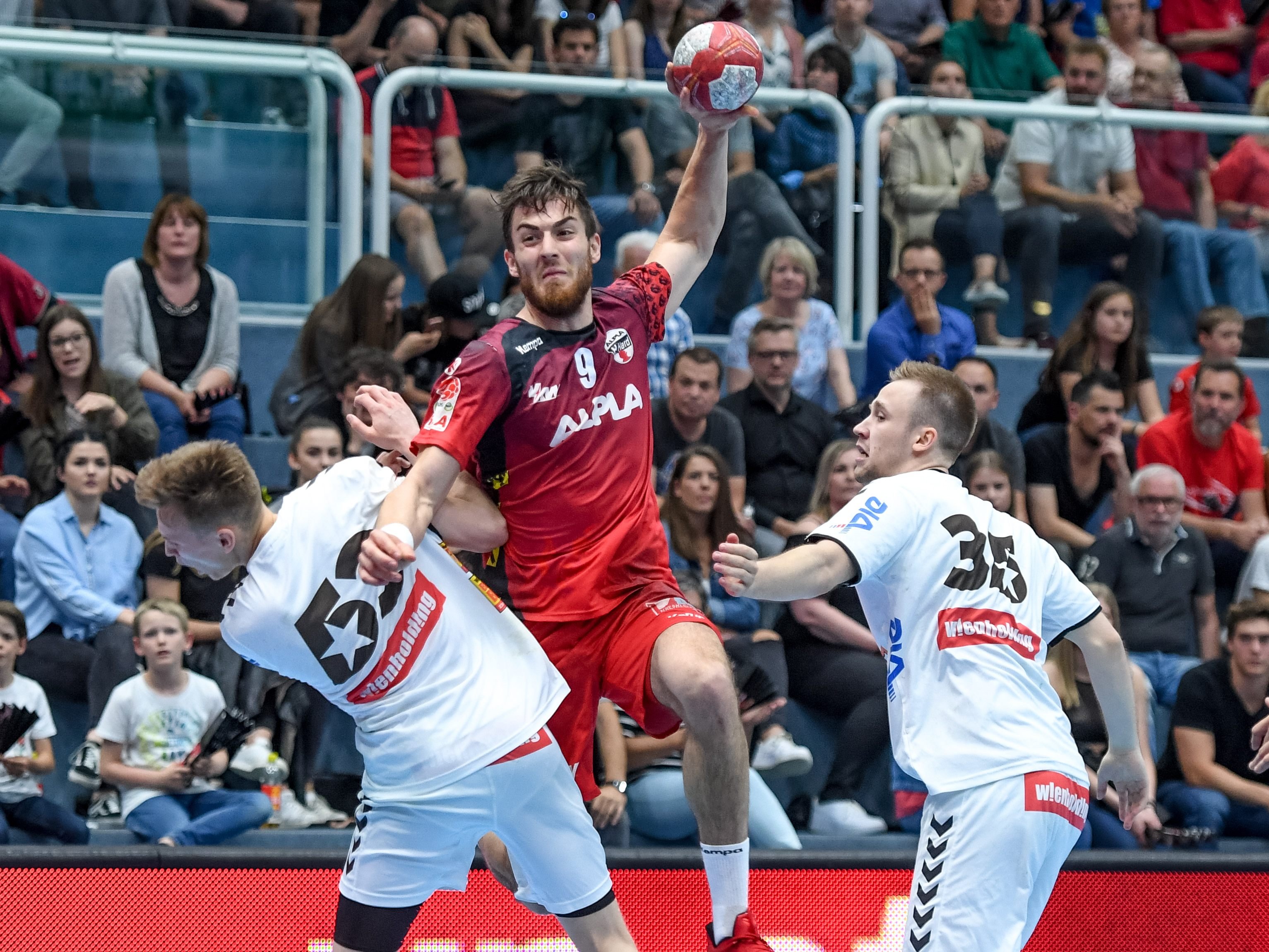 Die Harder setzten sich dank einer starken zweiten Halbzeit im ersten Finalspiel durch.