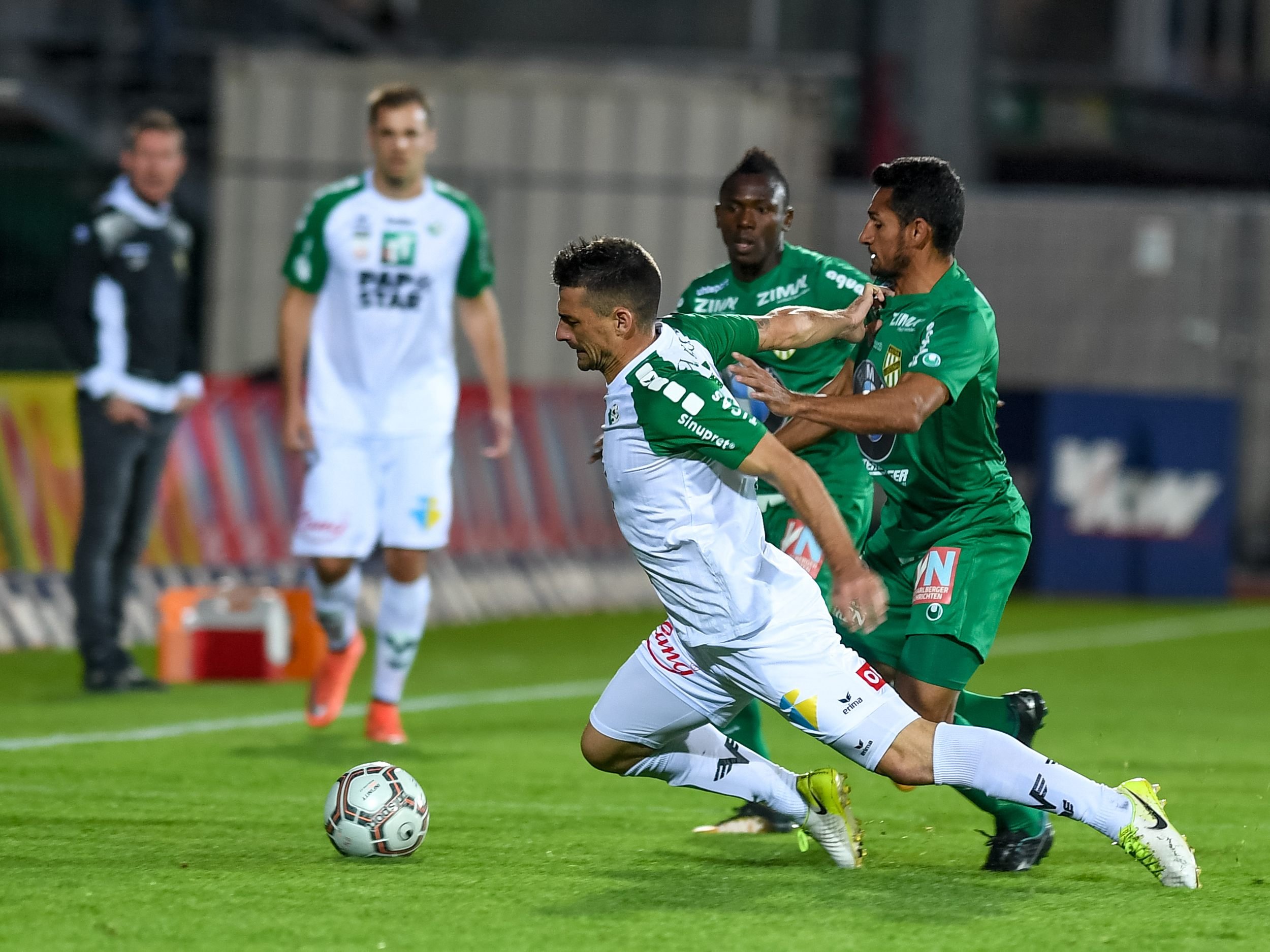 Duell der Tabellennachbarn in Lustenau.