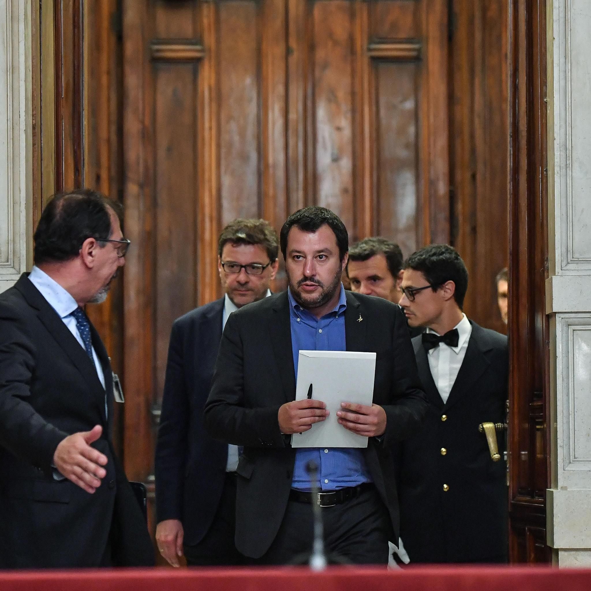 Italien in schweren Turbulenzen.