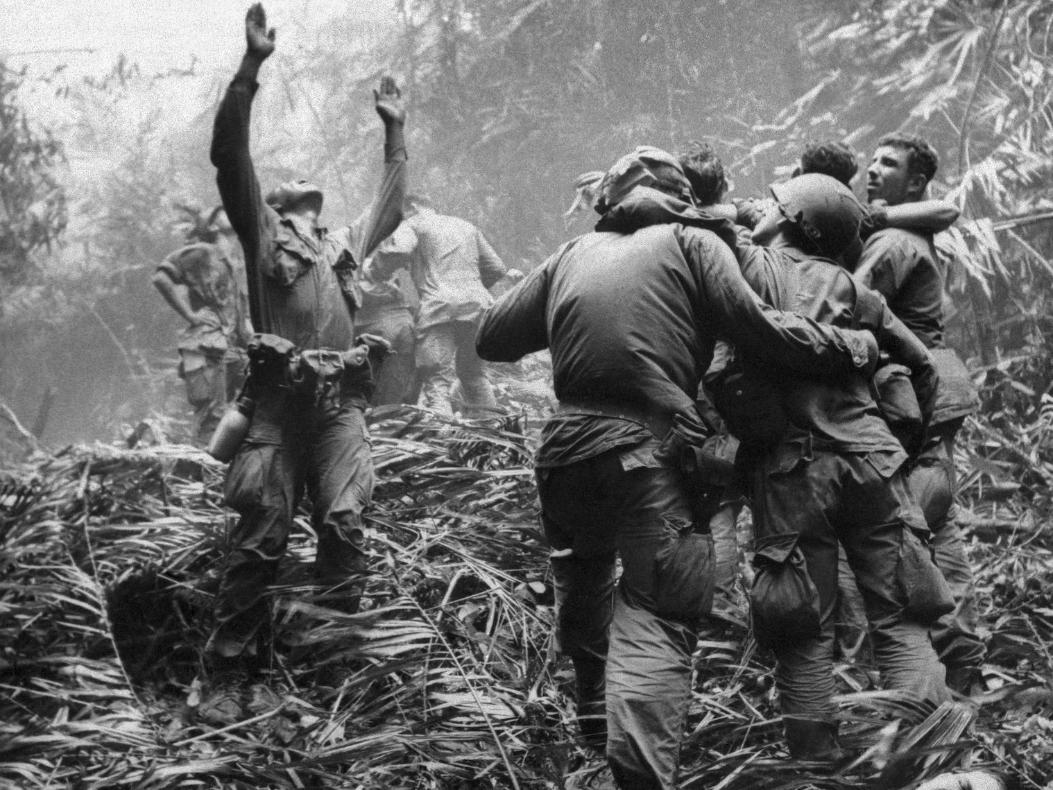 Am 13. Mai 1968 beginnen in paris die Friedensverhandlungen zum Vietnamkrieg zwischen den USA und Nord-Vietnam.