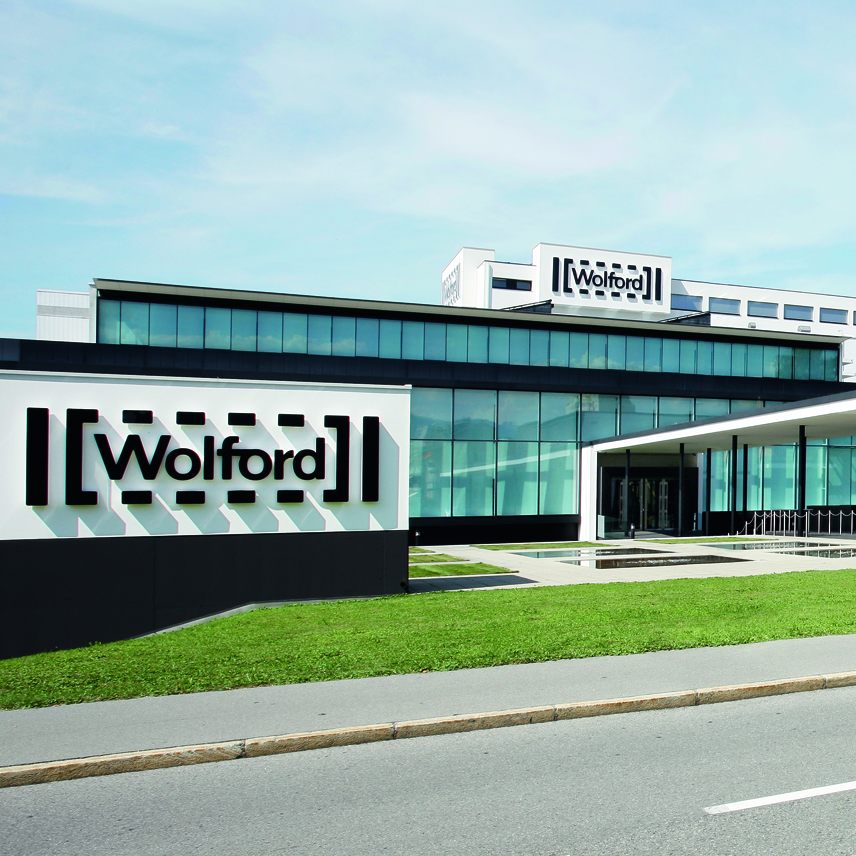 Chinesische Managerin Junyang Shao neue Aufsichtsratsvorsitzende.