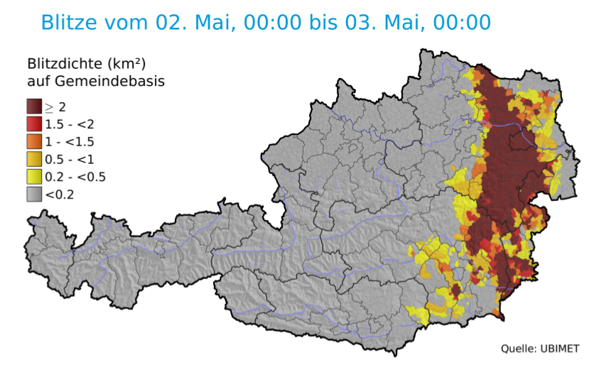 Blitze im Westen Österreichs. Blitze im Westen Österreichs.