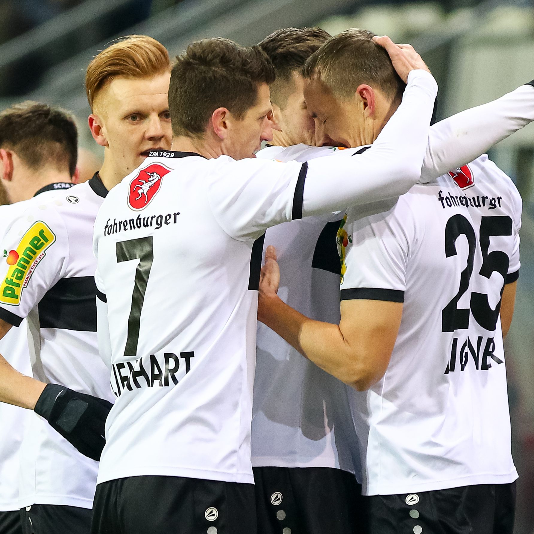 LIVE-Ticker zum Spiel SCR Altach gegen SKN St. Pölten ab 18.30 Uhr.