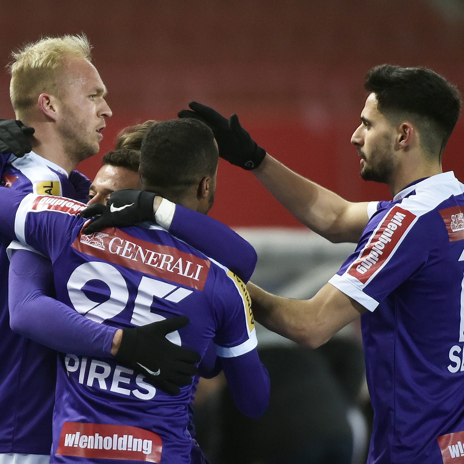 LIVE-Stream und TV-Übertragung zum Spiel WAC gegen Austria Wien.