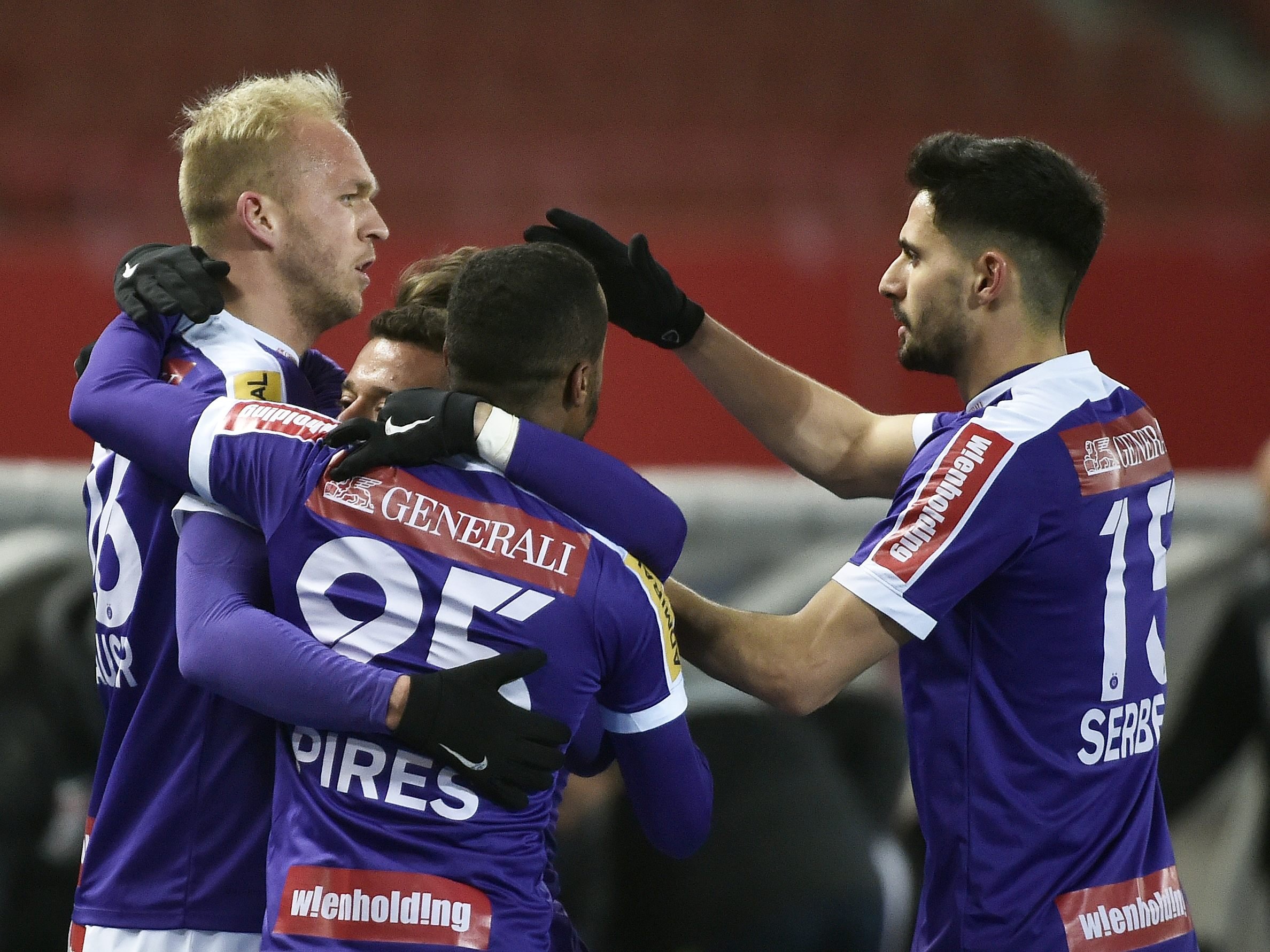 LIVE-Stream und TV-Übertragung zum Spiel WAC gegen Austria Wien. LIVE-Stream und TV-Übertragung zum Spiel WAC gegen Austria Wien.