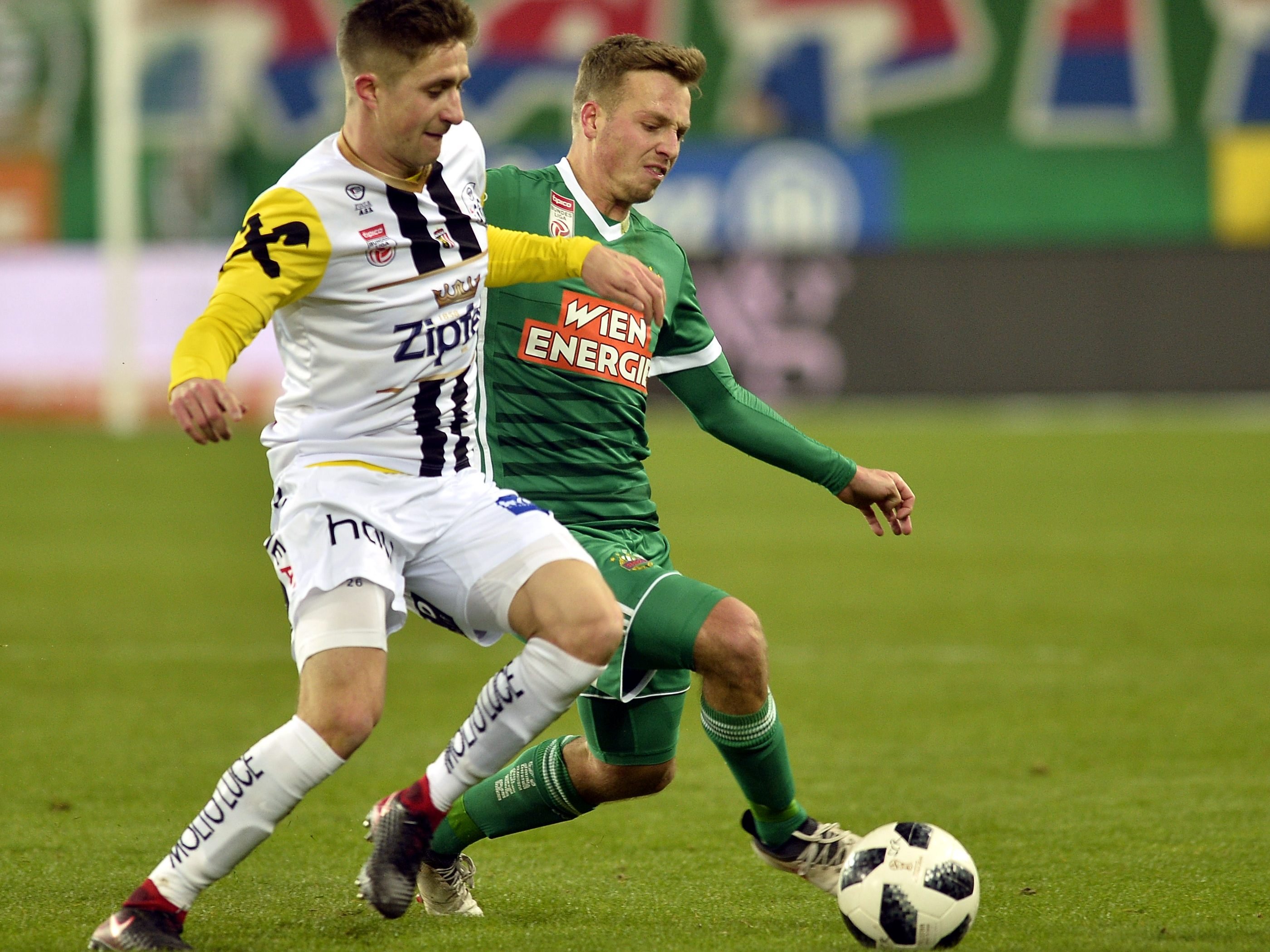 LIVE-Ticker zum Spiel LASK Linz gegen SK Rapid Wien ab 16.00 Uhr. LIVE-Ticker zum Spiel LASK Linz gegen SK Rapid Wien ab 16.00 Uhr.