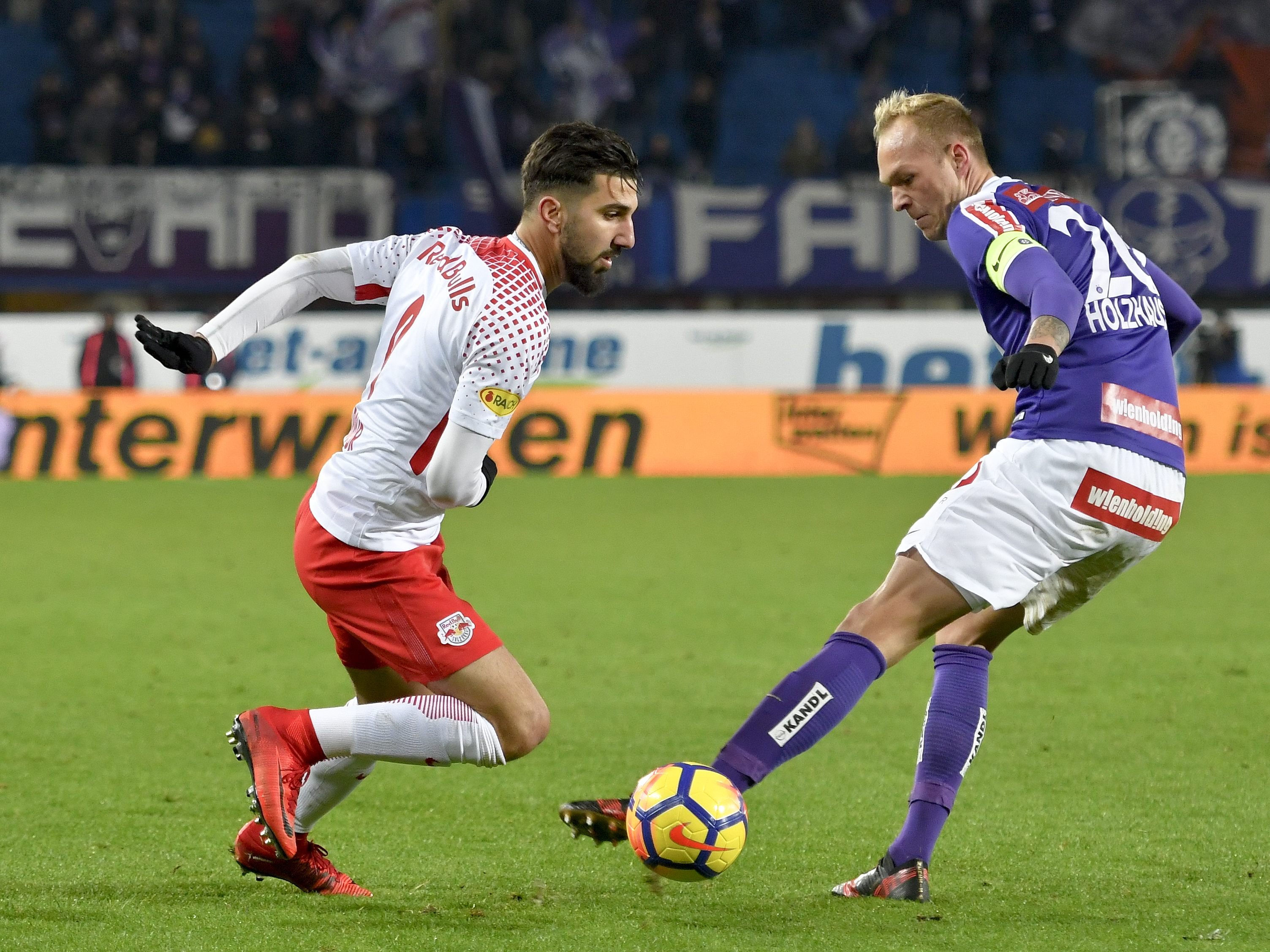 Hier sehen Sie das Bundesligamatch zwischen Austria Wien und Red Bull Salzburg live. Hier sehen Sie das Bundesligamatch zwischen Austria Wien und Red Bull Salzburg live.