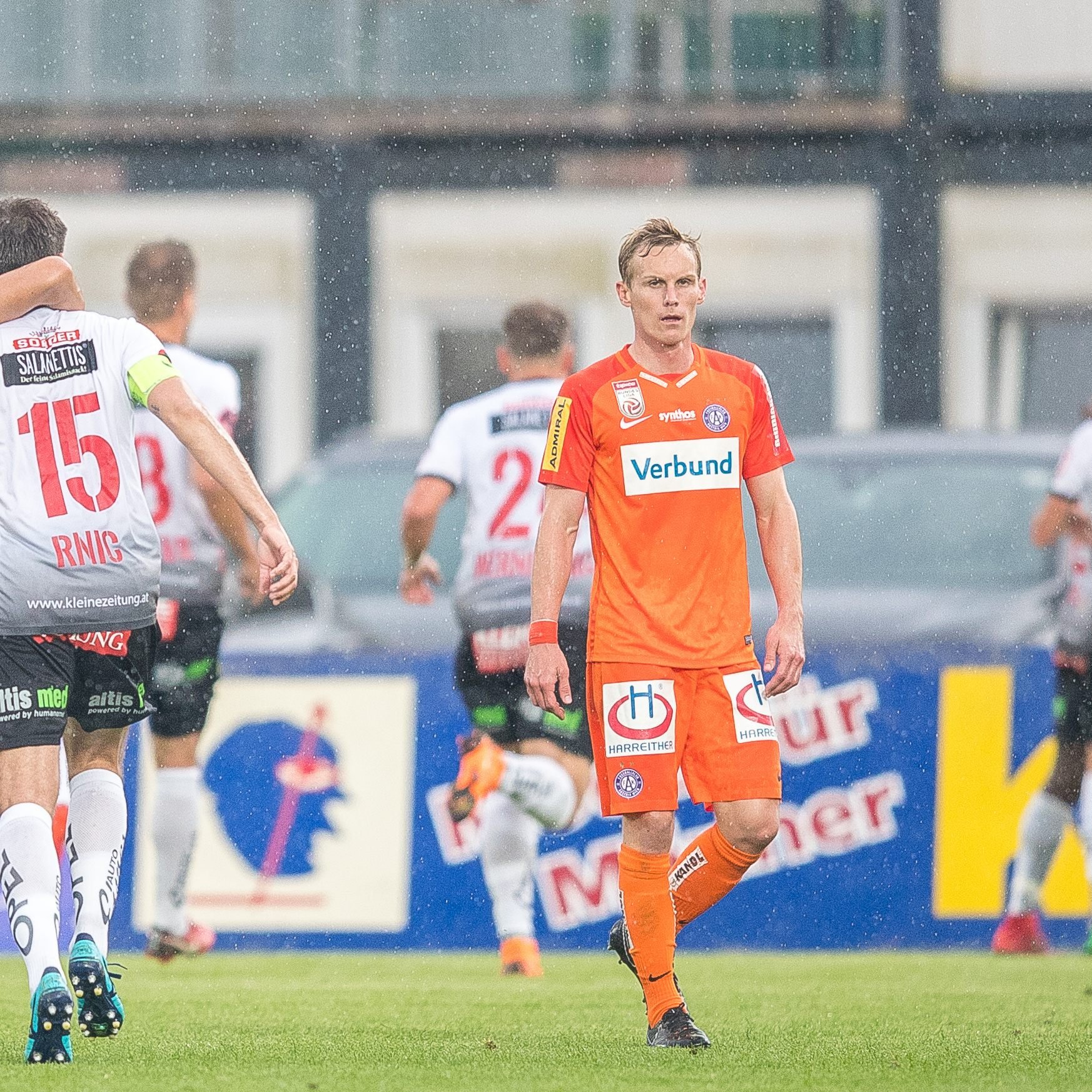 Das Bundesligamatch zwischen WAC und Austria Wien musste abgebrochen werden.