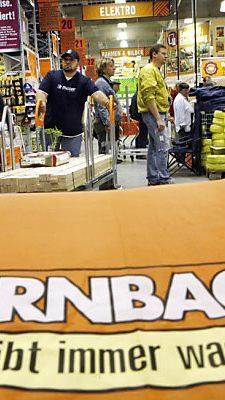 Baumarkt-Kette Hornbach legt beim Urlaub vor