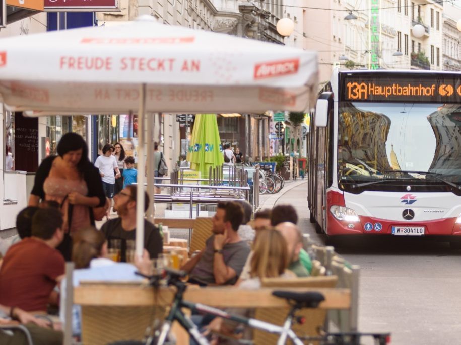 Die Notlösung für den 13A würde eine 700 Meter lange Lücke in Wien-Neubau bedeuten. Die Notlösung für den 13A würde eine 700 Meter lange Lücke in Wien-Neubau bedeuten.