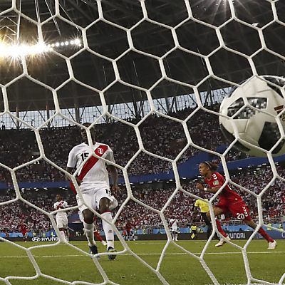 Yussuf Poulsen fixierte den Sieg für die Dänen