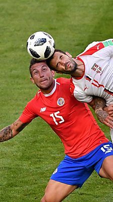 Drei Punkte für die Serben