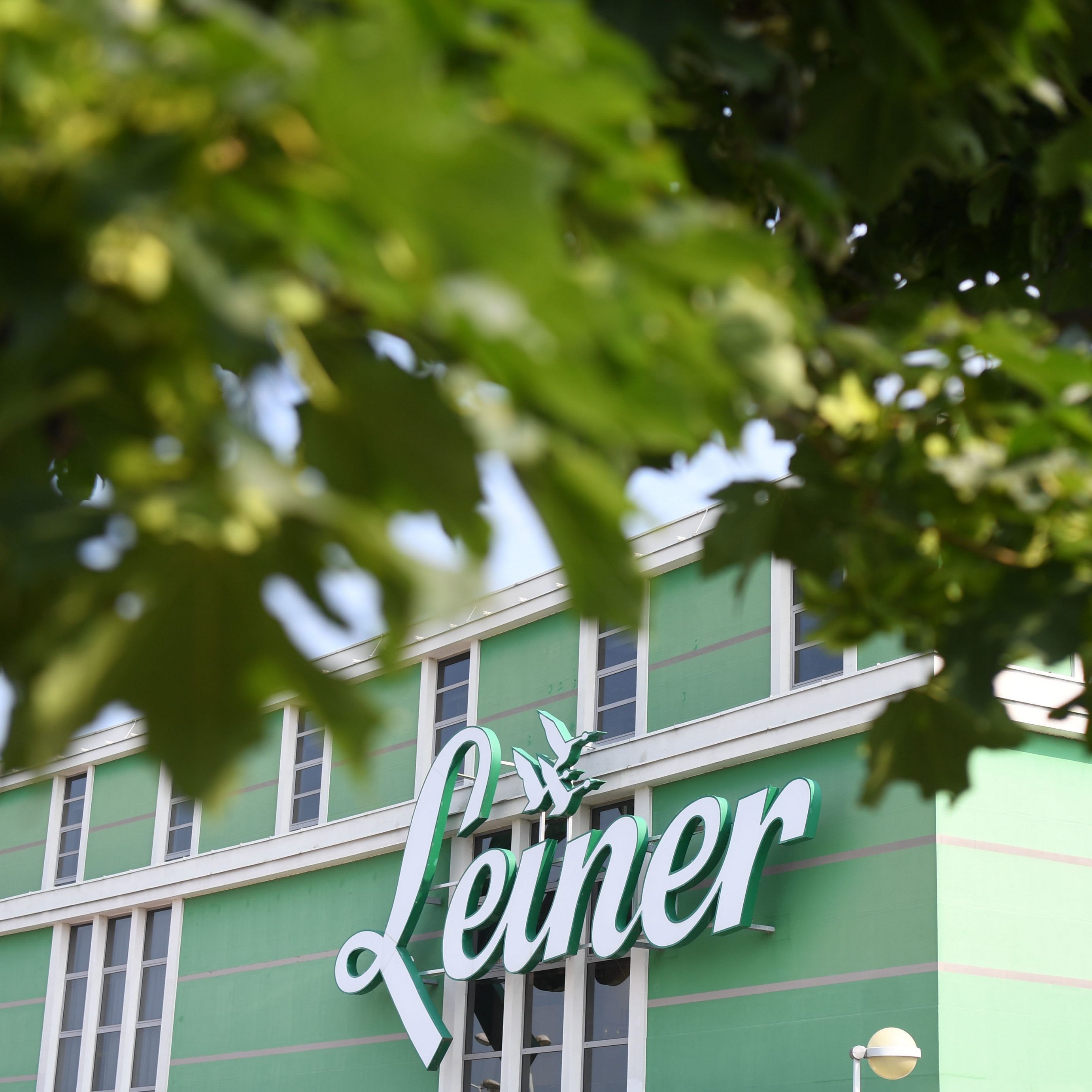 Die Möbelhäuser Kika und Leiner werden von Rene Benko gekauft.