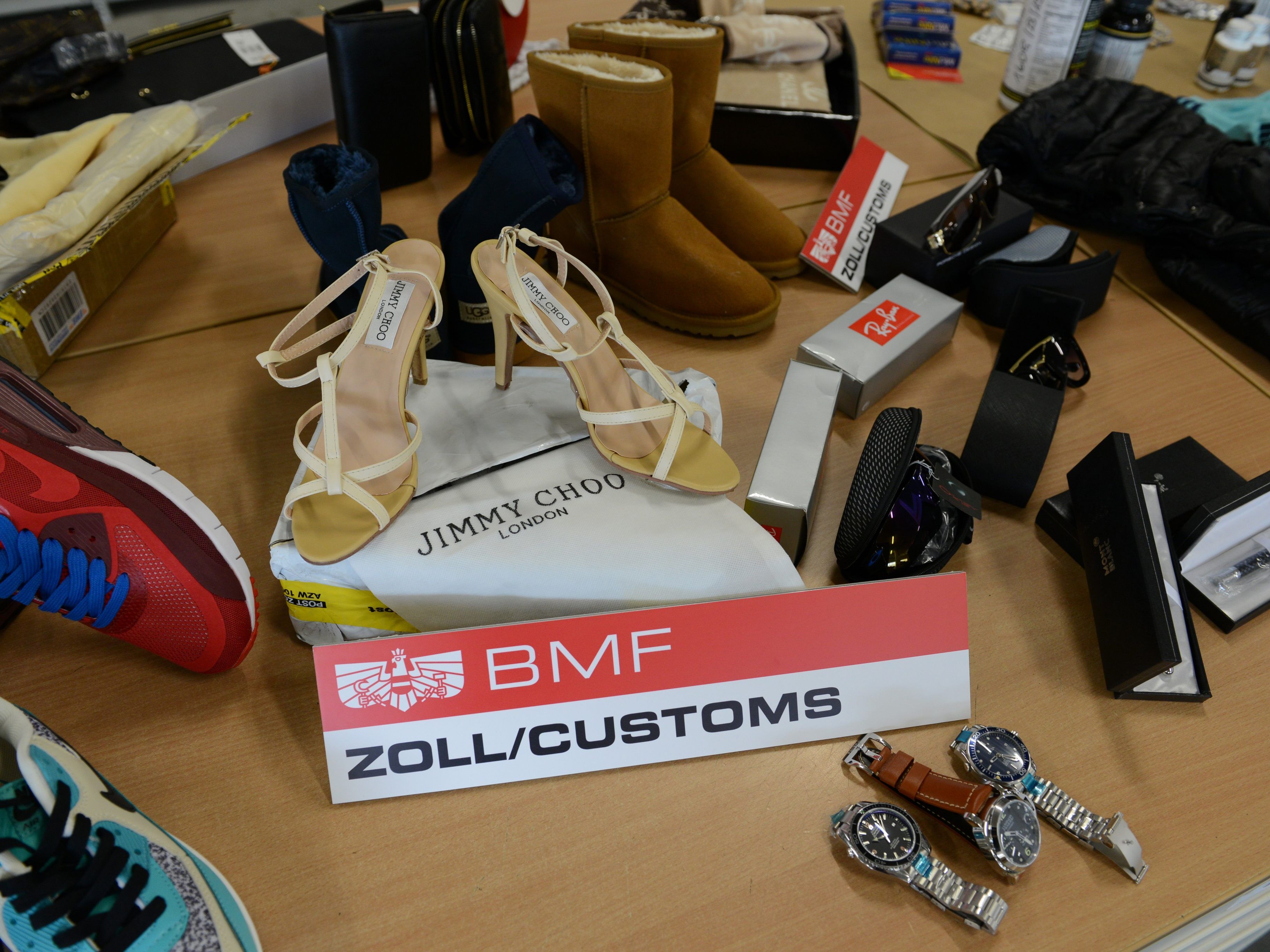 Österreicher würden immer wieder Plagiate kaufen. / Symbolbild