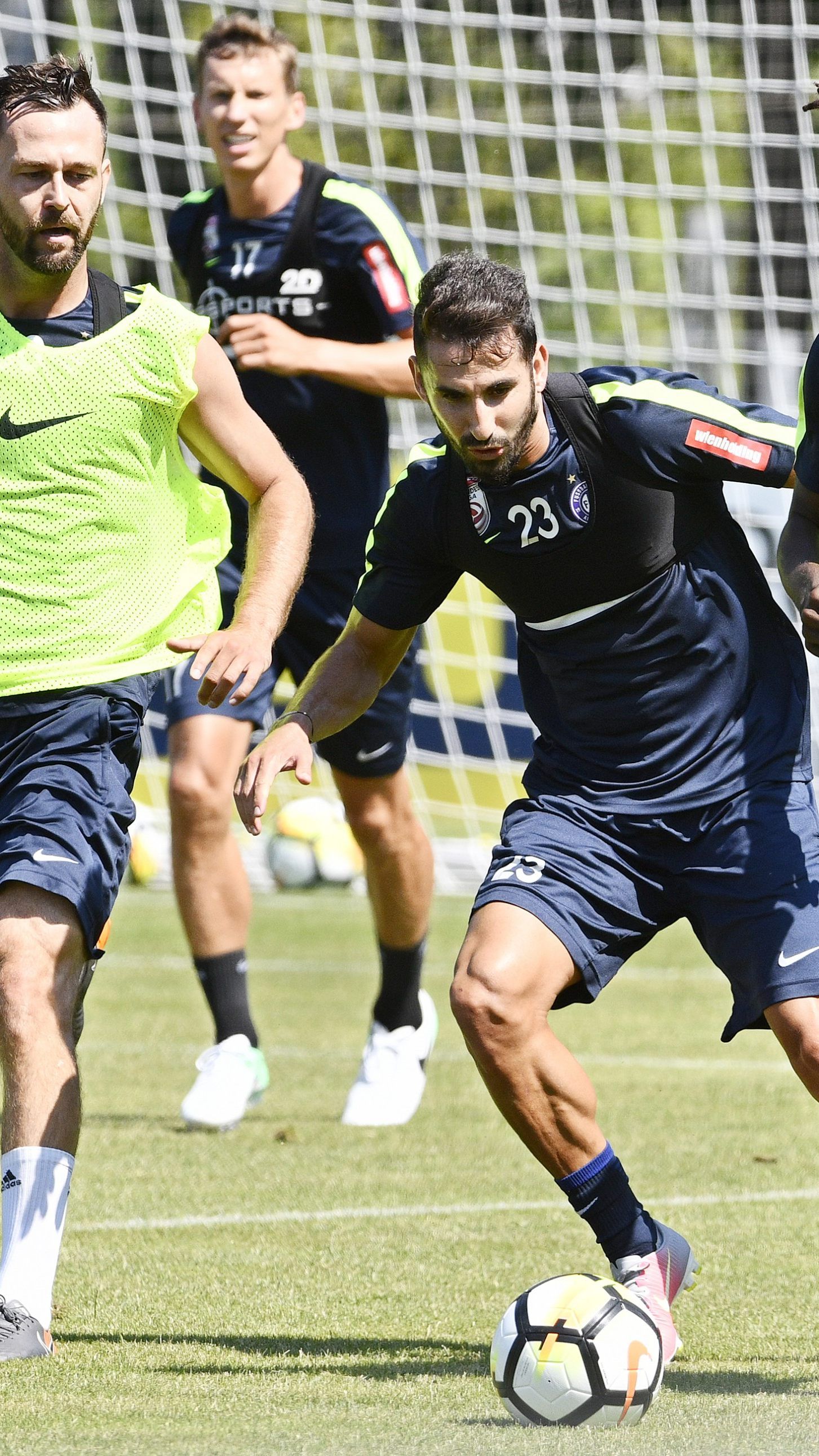 Am Donnerstag wurde erstmal in der Generali-Arena trainiert.