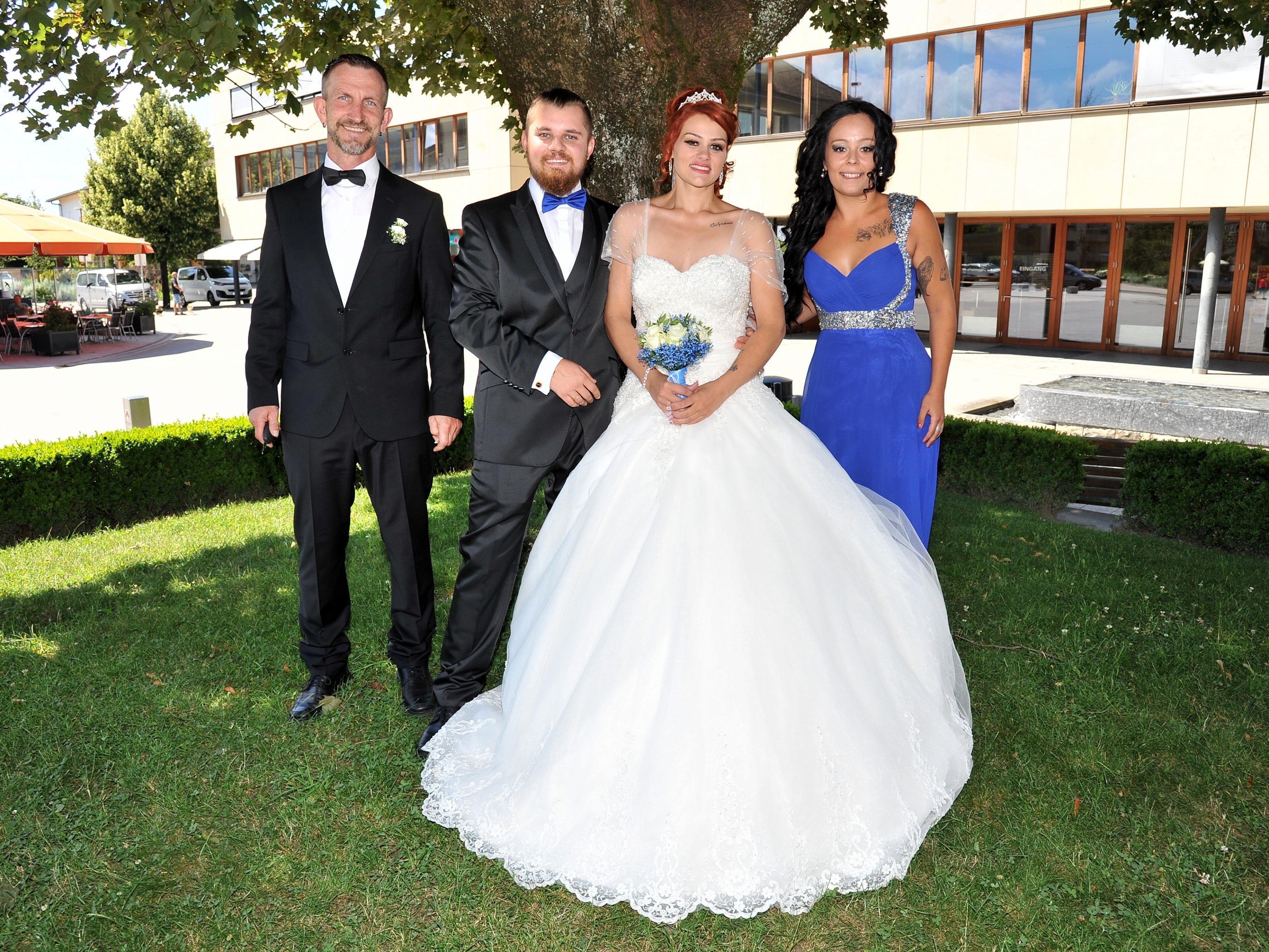 Zwei sonnige Hochzeitstage für Sara Mayr und Benjamin Kristavcnik. Zwei sonnige Hochzeitstage für Sara Mayr und Benjamin Kristavcnik.