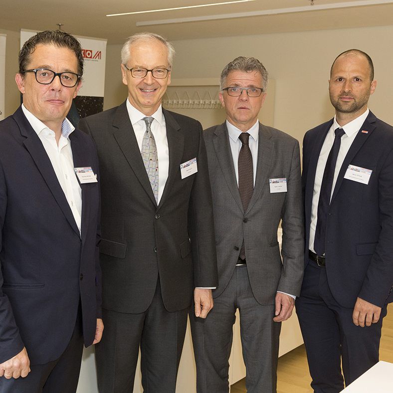 WKV-Präsident Metzler, die Wirtschaftsdelegierten Glatz und Lukavsky und WKV-Direktor-Stv. Tittler.