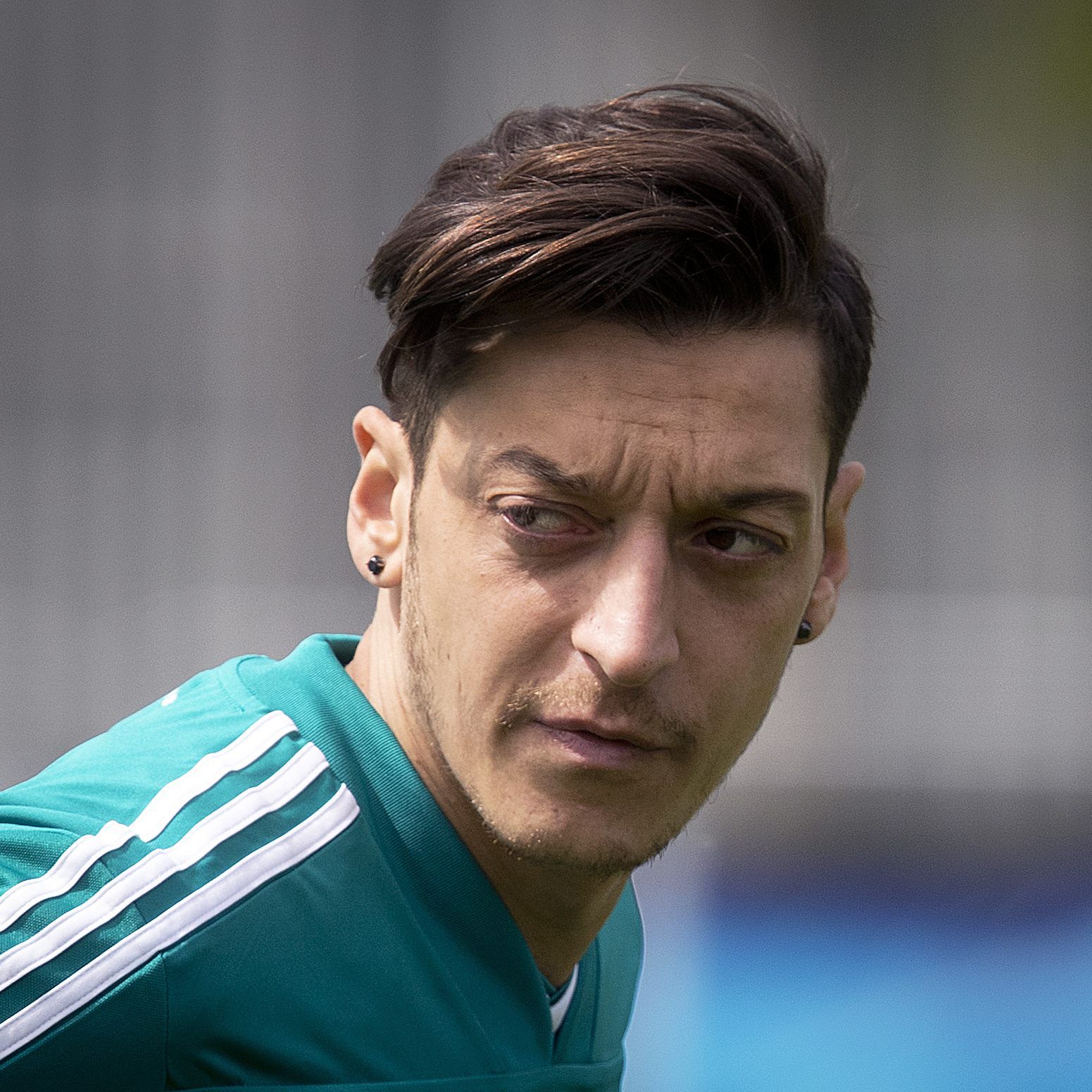 Mesut Özil meldete sich nach dem WM-Aus erstmals zu Wort.