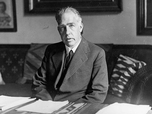 Niels Bohr