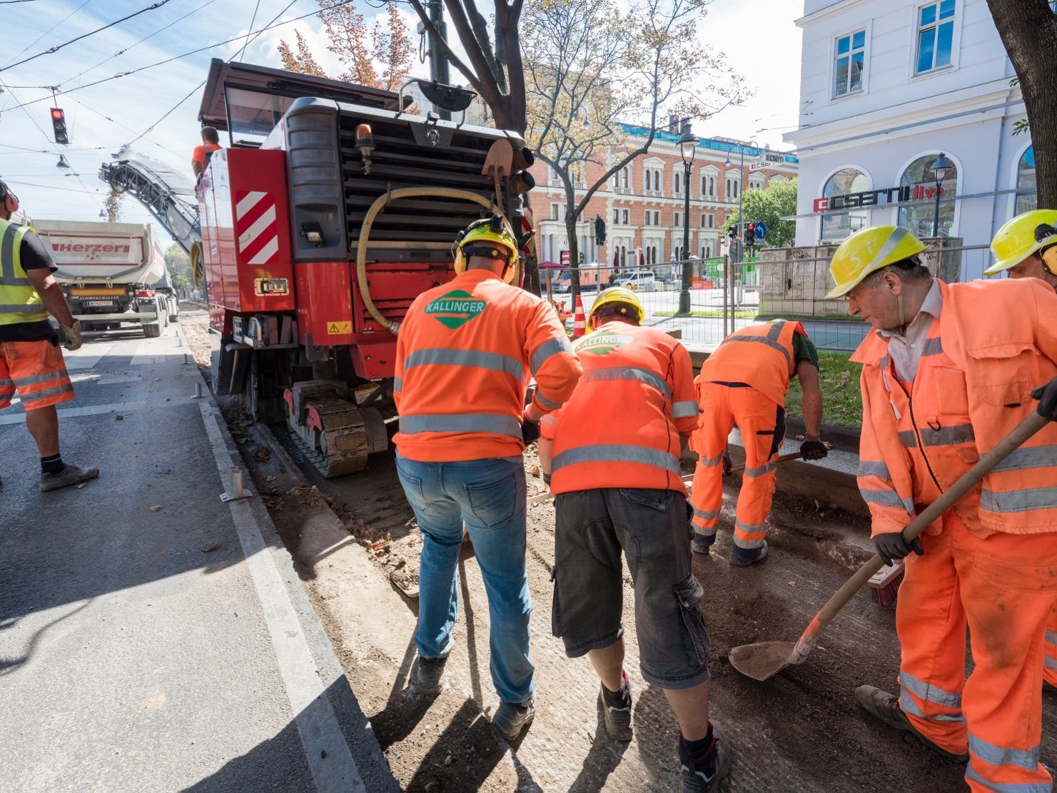 Am Verteilering in Wien-Favoriten wird am Wochenende gebaut. Am Verteilering in Wien-Favoriten wird am Wochenende gebaut.