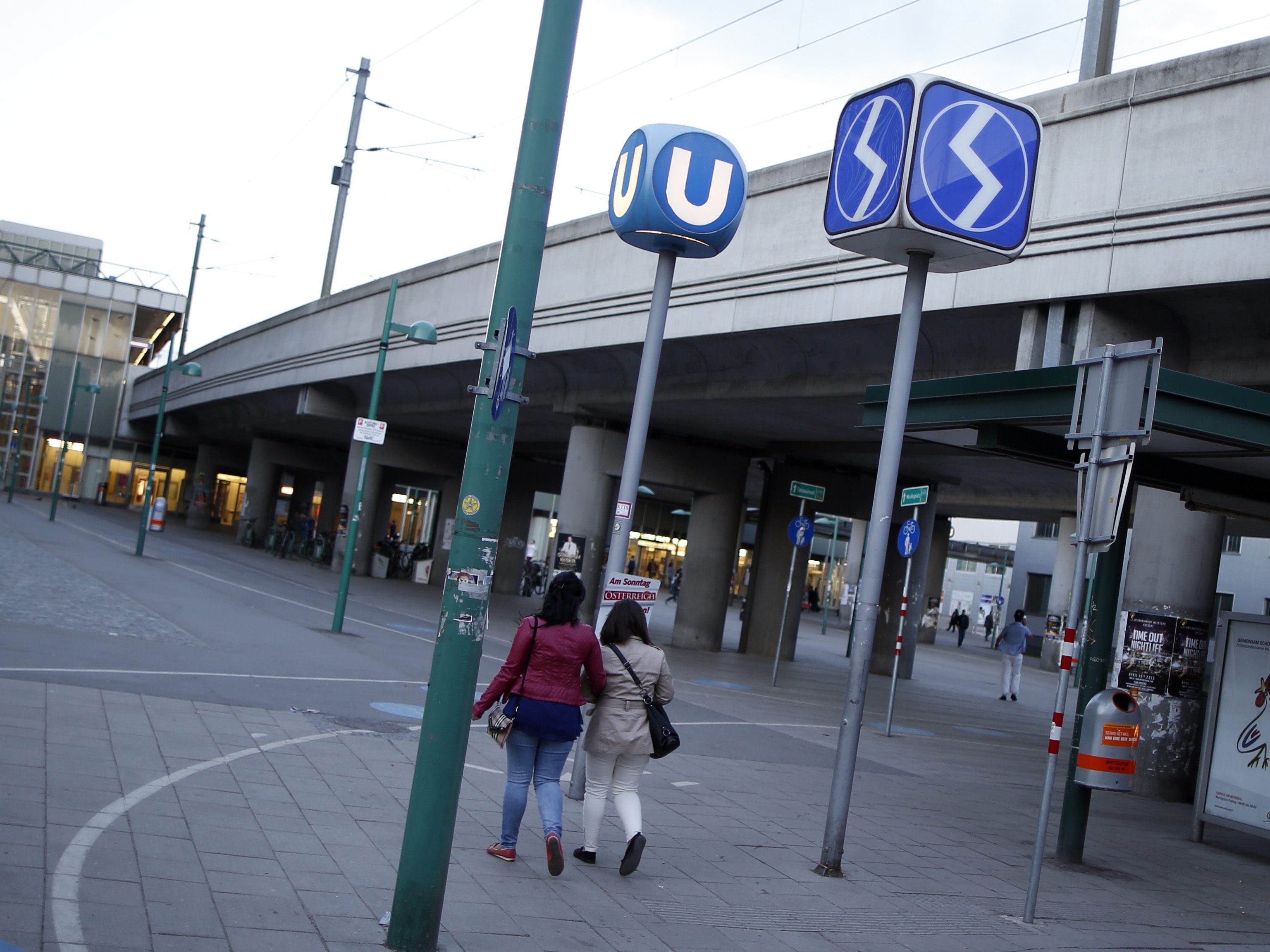 Das Land NÖ mit Vorschlägen für Pendlerverkehr in Wien. Das Land NÖ mit Vorschlägen für Pendlerverkehr in Wien.