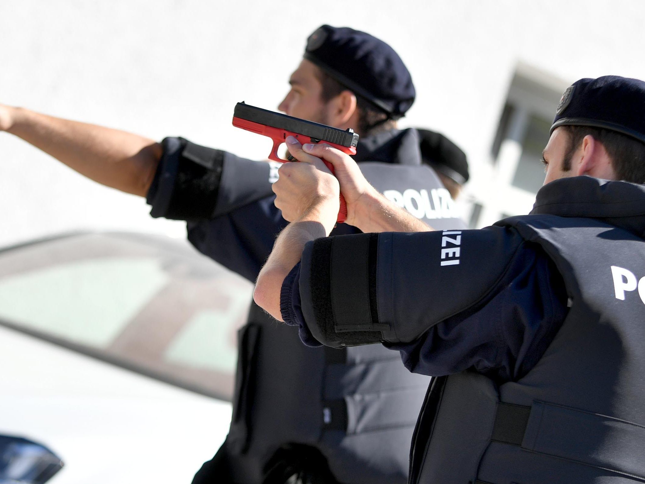 Die Polizei sucht händeringend nach neuen Rekruten.