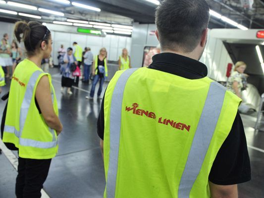 Falcos "Der Kommissar" wurde zum "Kontrolleur" der Wiener Linien.