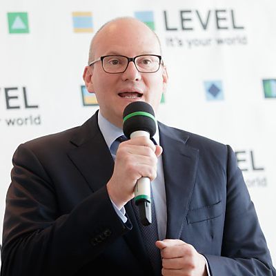 Flughafen-Chef Jäger fordert mehr Qualität von den Airlines