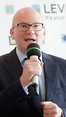 Flughafen-Chef Jäger fordert mehr Qualität von den Airlines