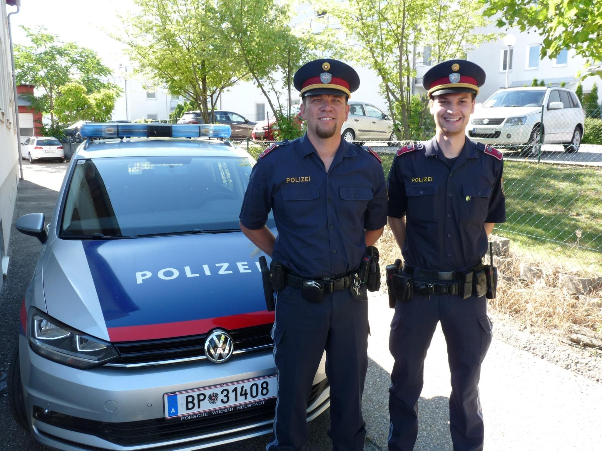 Der Mann konnte gerettet werden. Der Mann konnte gerettet werden.