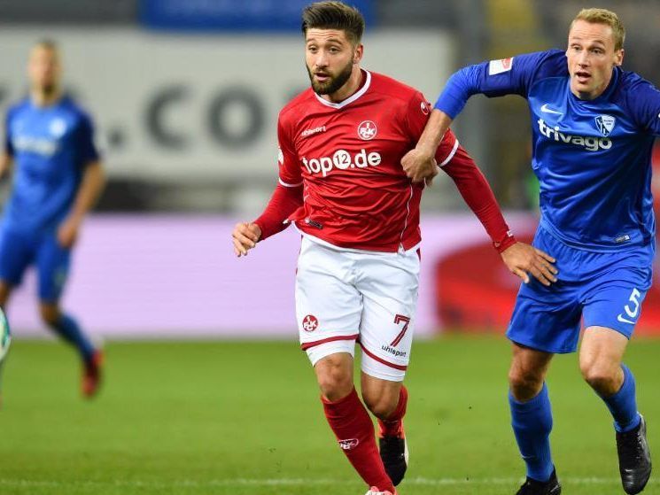 Im Waldstadion Feldkirch trifft der VfL Bochum auf den 1. FC Kaiserslautern Im Waldstadion Feldkirch trifft der VfL Bochum auf den 1. FC Kaiserslautern