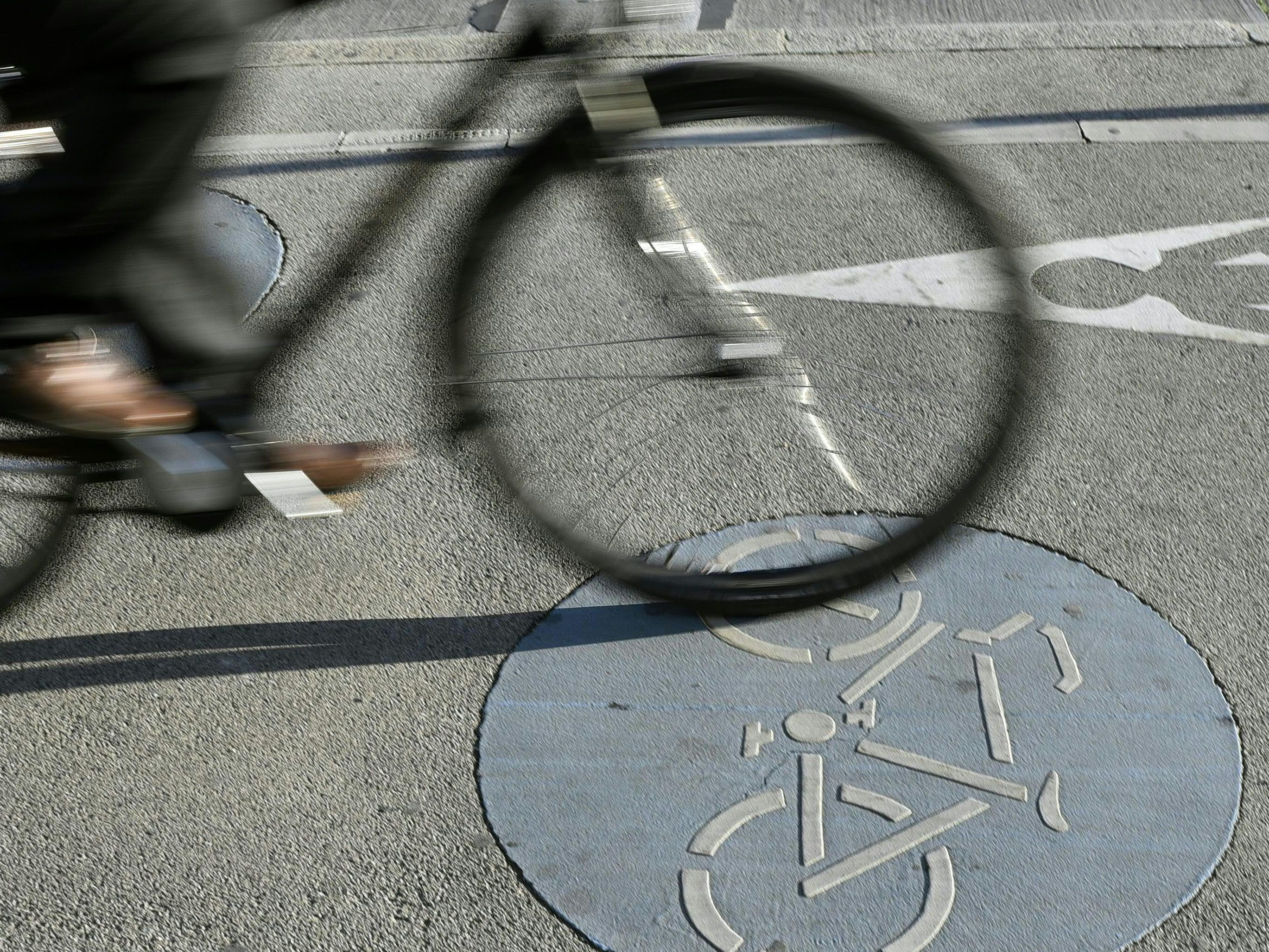 Die Linke Wienzeile erhält ab 2019 eine Radstrecke für mehr Sicherheit.