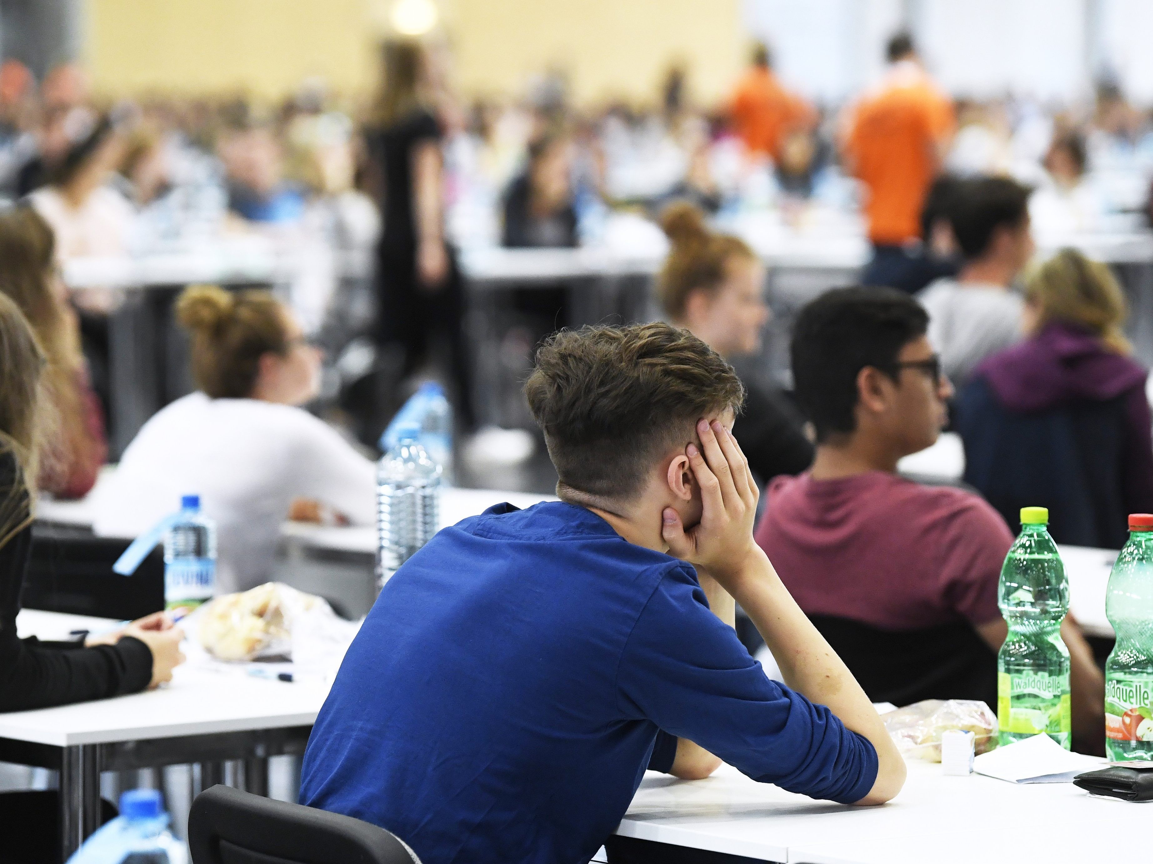 Die Aufnahmetests haben am Freitag begonnen. Die Aufnahmetests haben am Freitag begonnen.