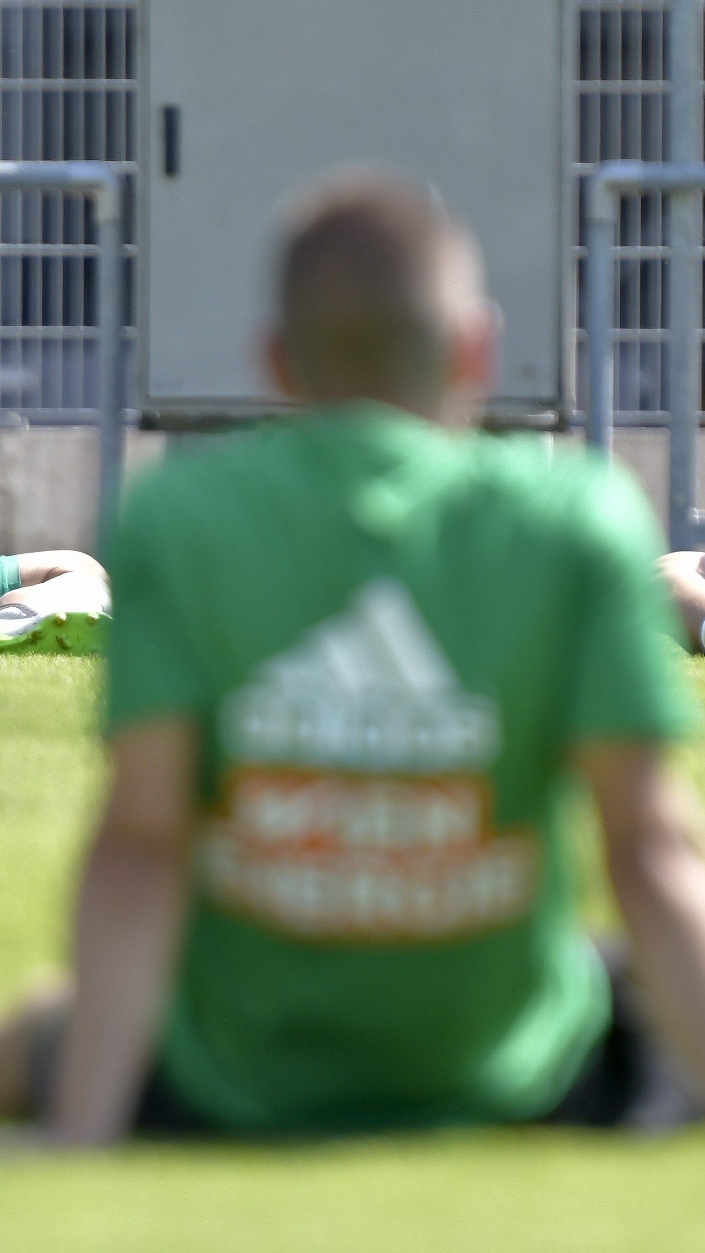 Pavlovic, der neue Stürmer bei Rapid Wien, fällt verletzungsbedingt für "einige Monate" aus.